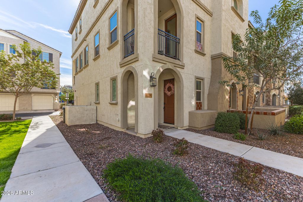 Photo of 1734 E Hampton Lane, Gilbert, AZ 85295 (MLS # 6969262)