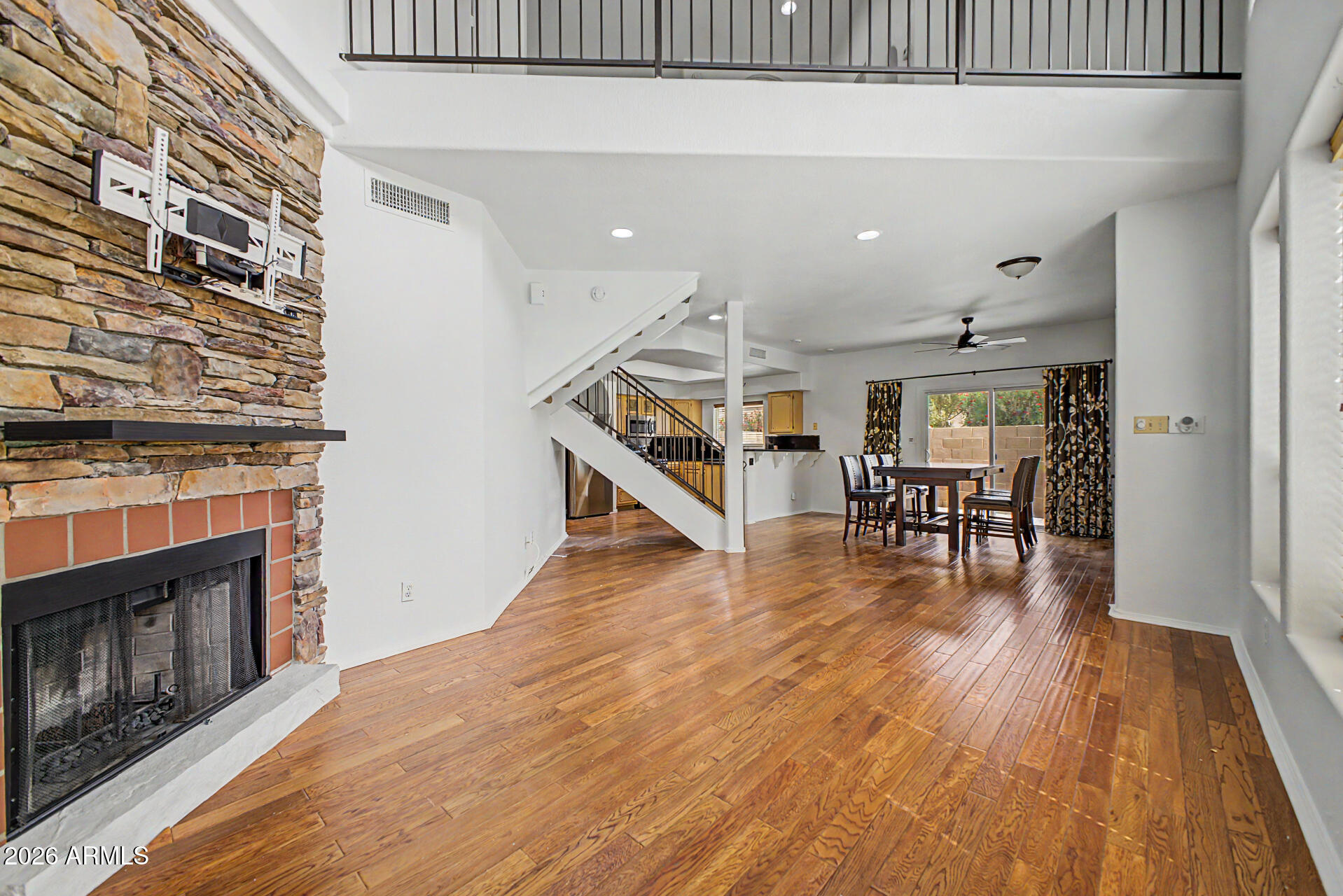 10247 N 12TH Place 2