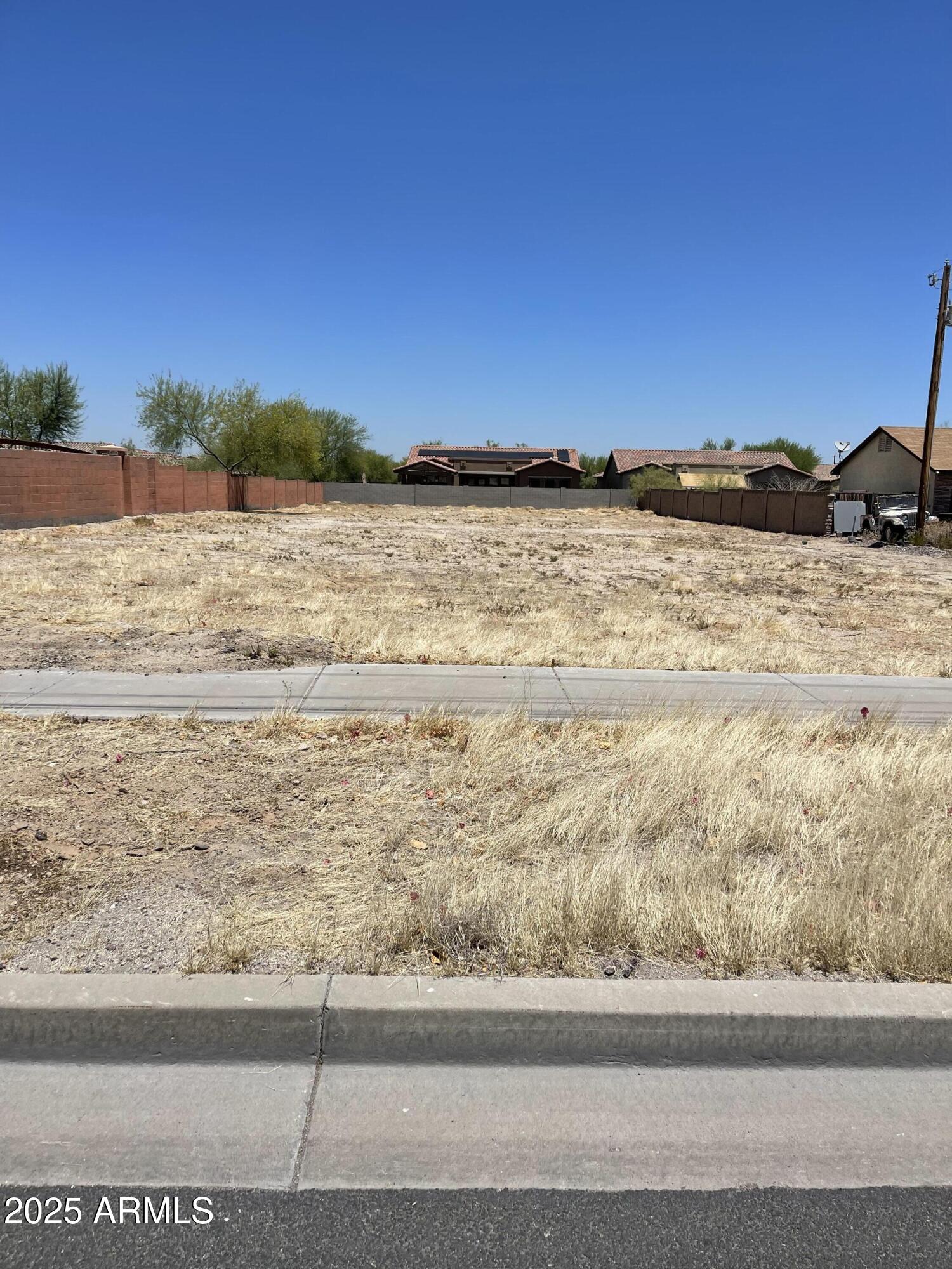 1528 E 15th Street 137