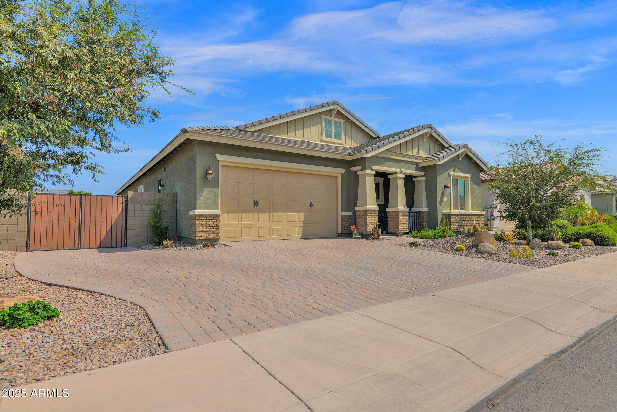 42222 W ALMIRA Court