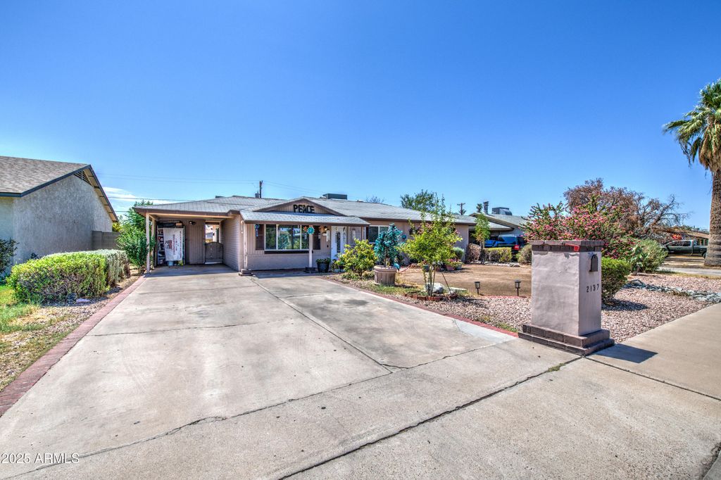 Photo of 2137 W 1st Place, Mesa, AZ 85201 (MLS # 6930996)
