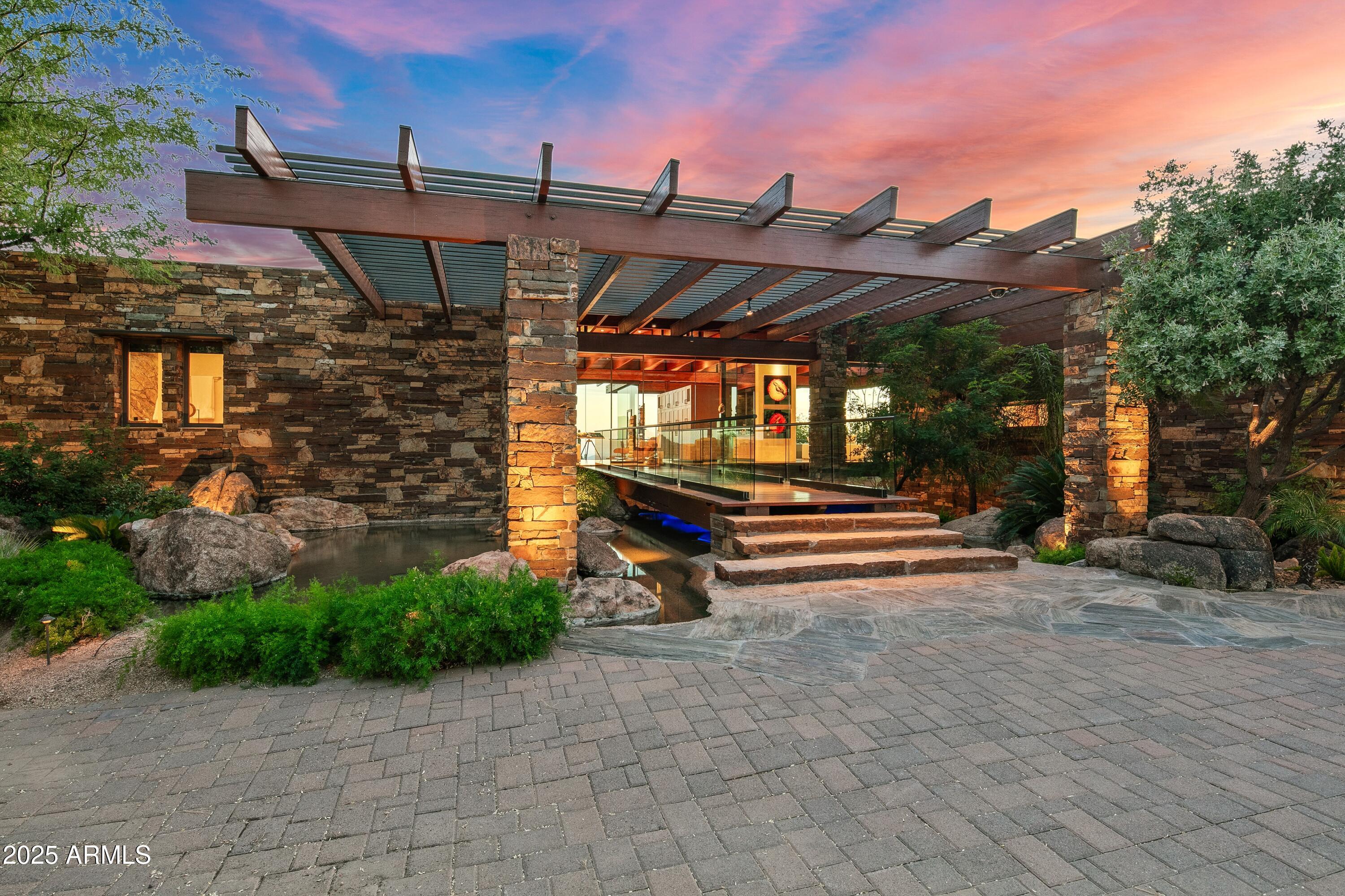 9809 E HONEY MESQUITE Drive
