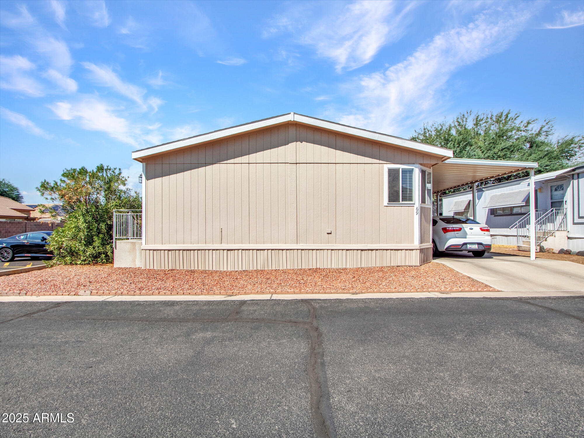 6227 N Litchfield Road 69