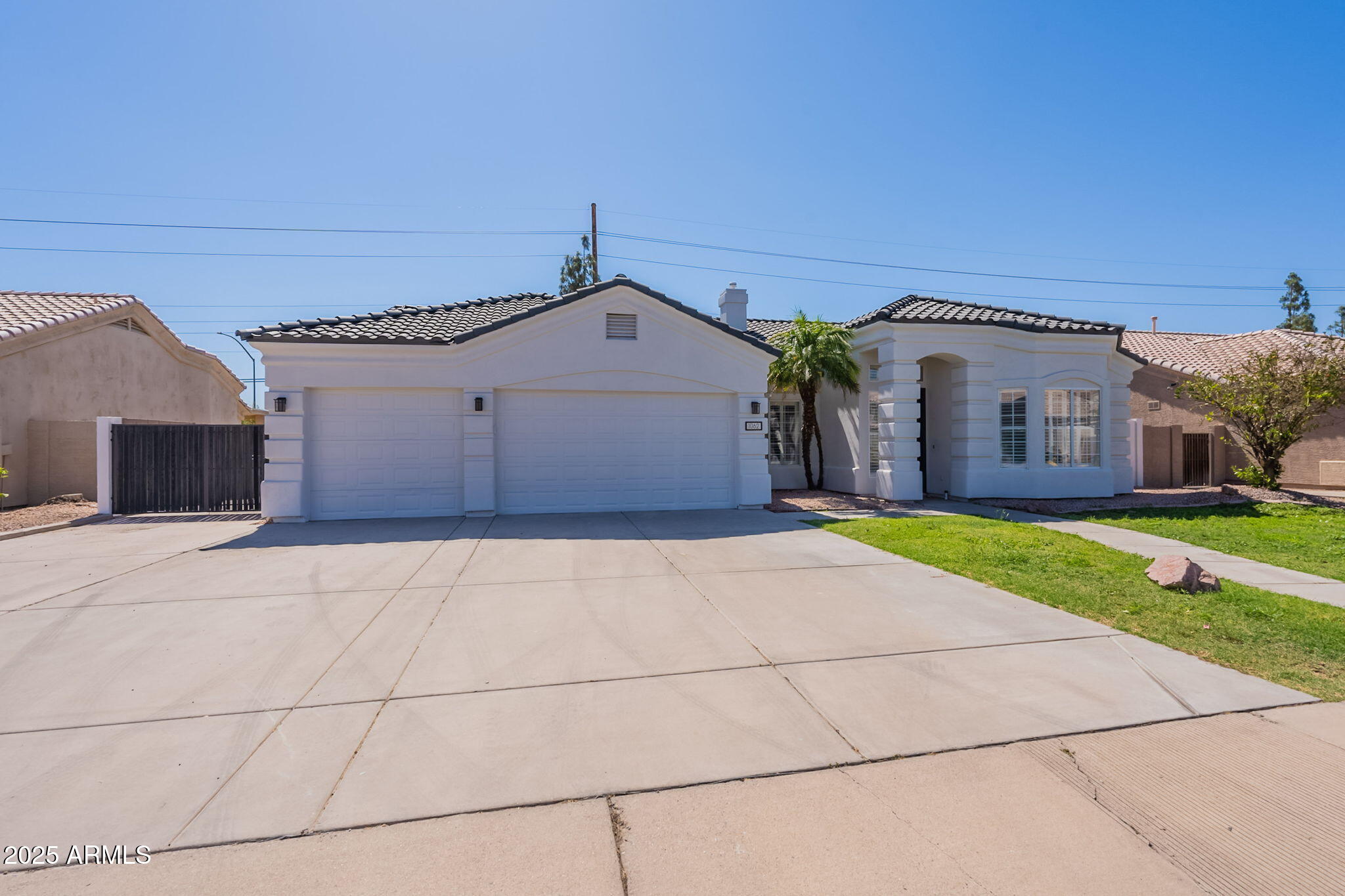 Homes 1 1062 N Robin Lane