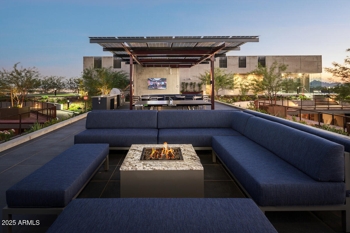 OPTIMA MCDOWELL MOUNTAIN VILLAGE CONDOMINIUM - Residential