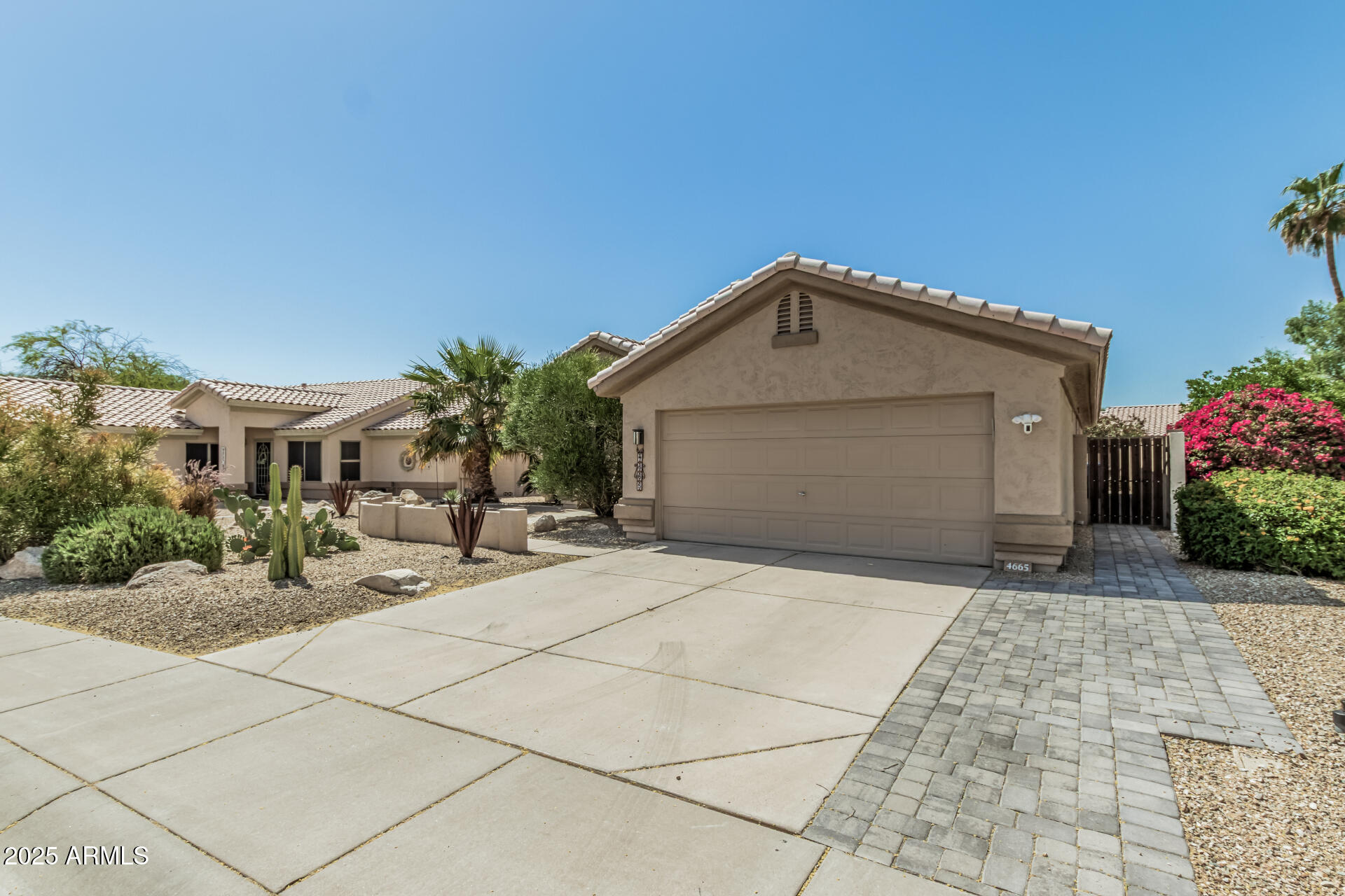 4665 E GOLDFINCH GATE Lane