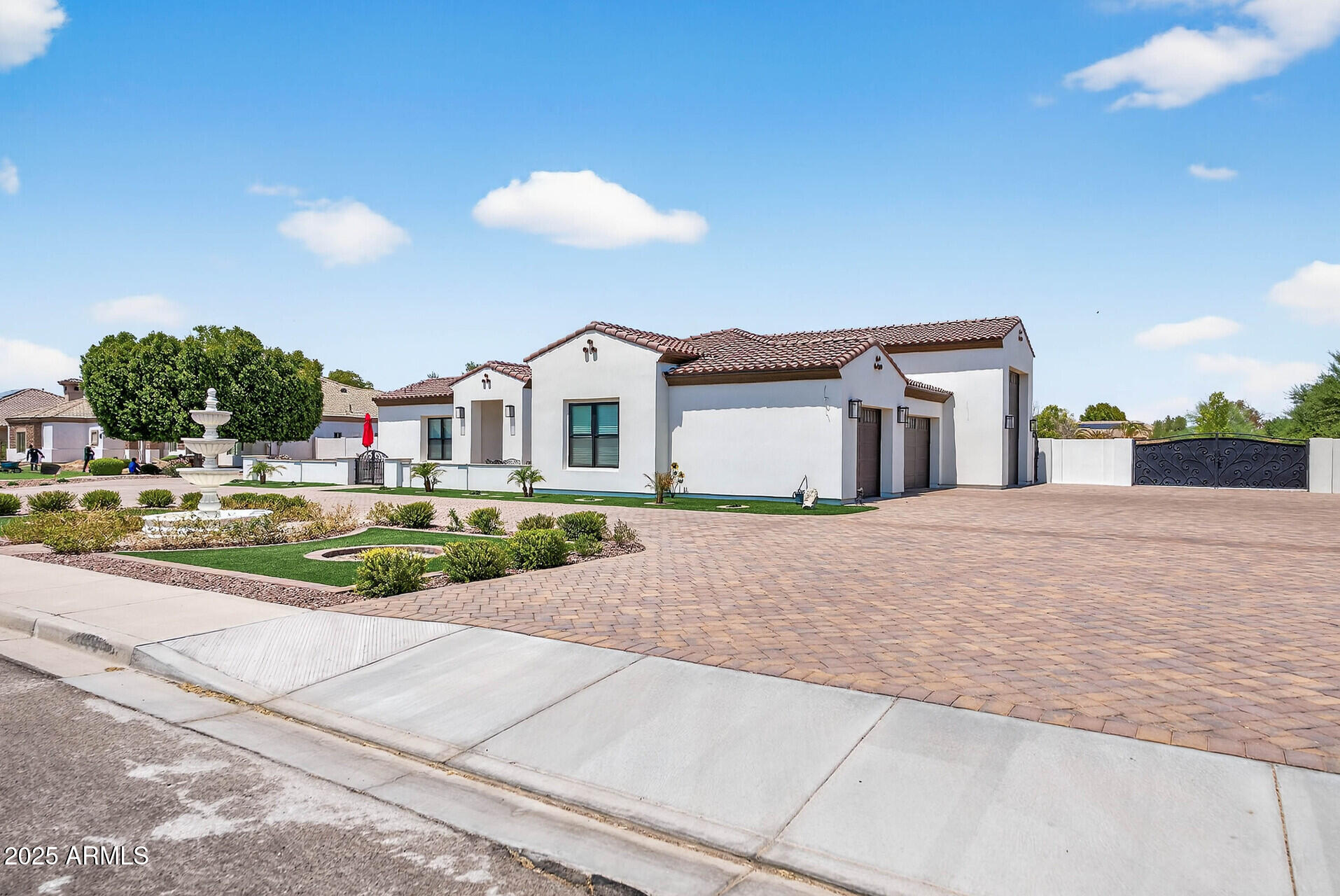 16410 W DURANGO Street