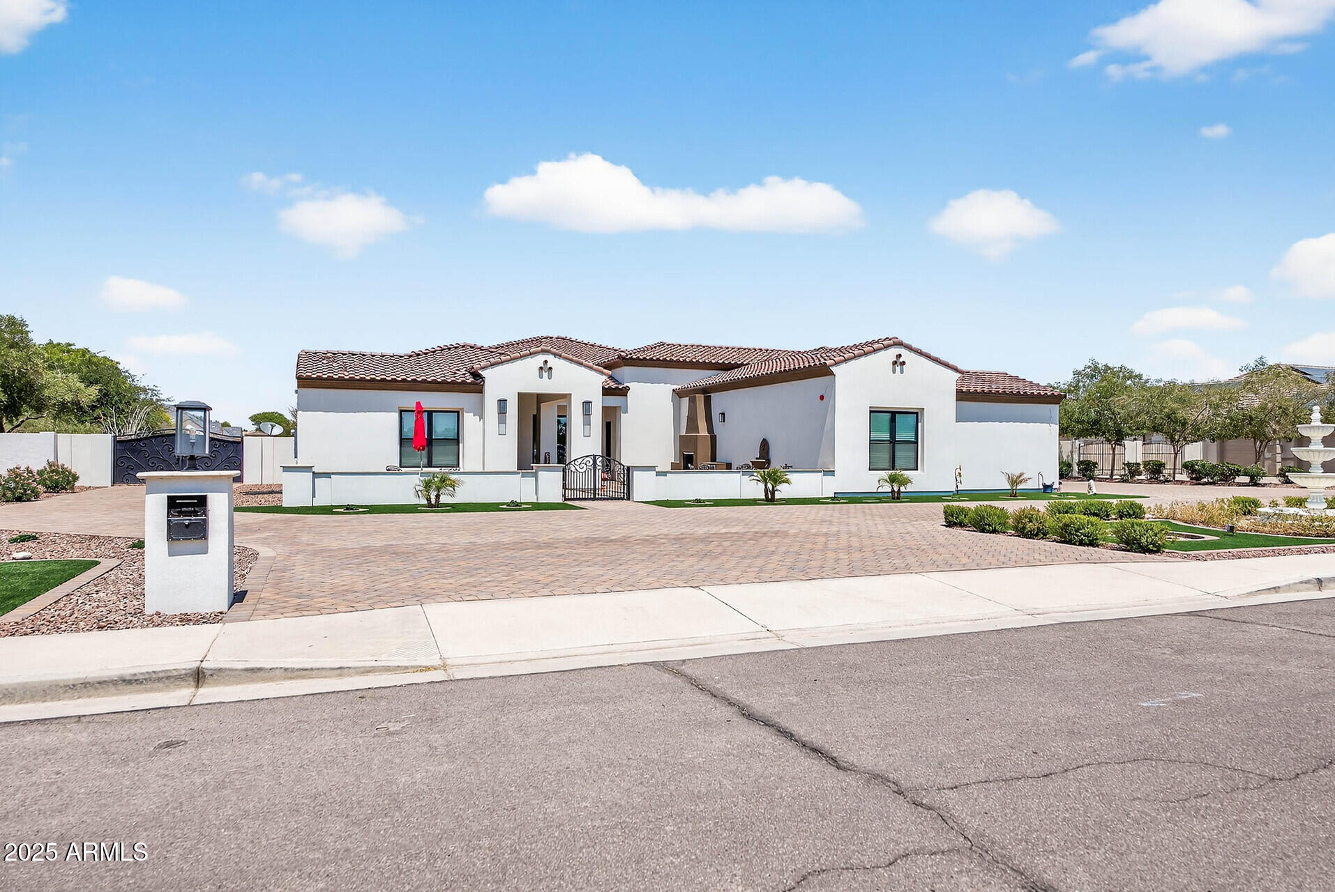 16410 W DURANGO Street