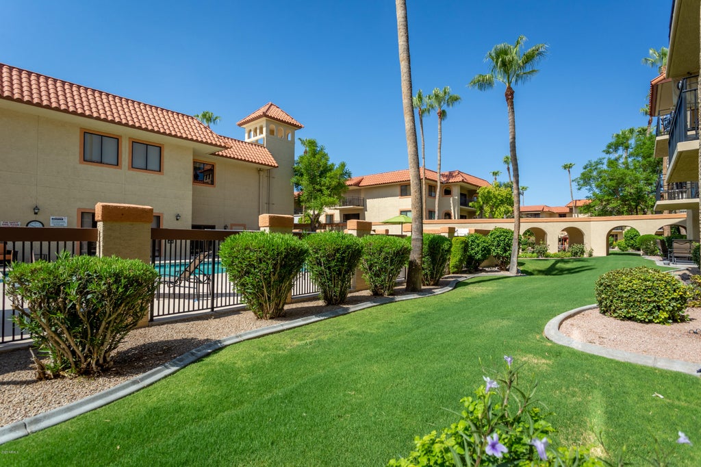 Photo of 10330 W Thunderbird Boulevard #C107b, Sun City, AZ 85351 (MLS # 7059884)
