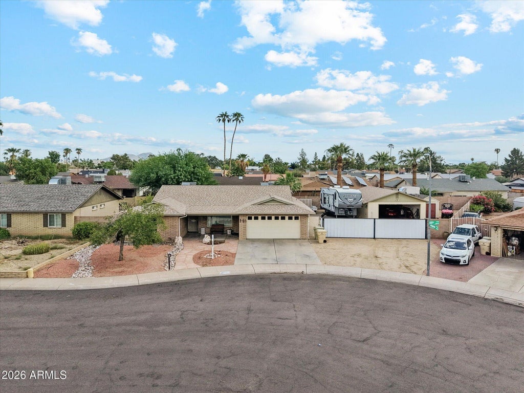 Photo of 9823 N 48th Drive, Glendale, AZ 85302 (MLS # 7069007)