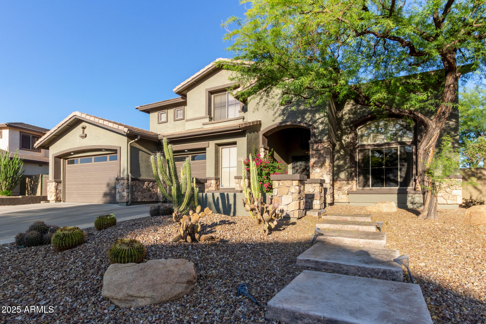 2713 W Adventure Drive