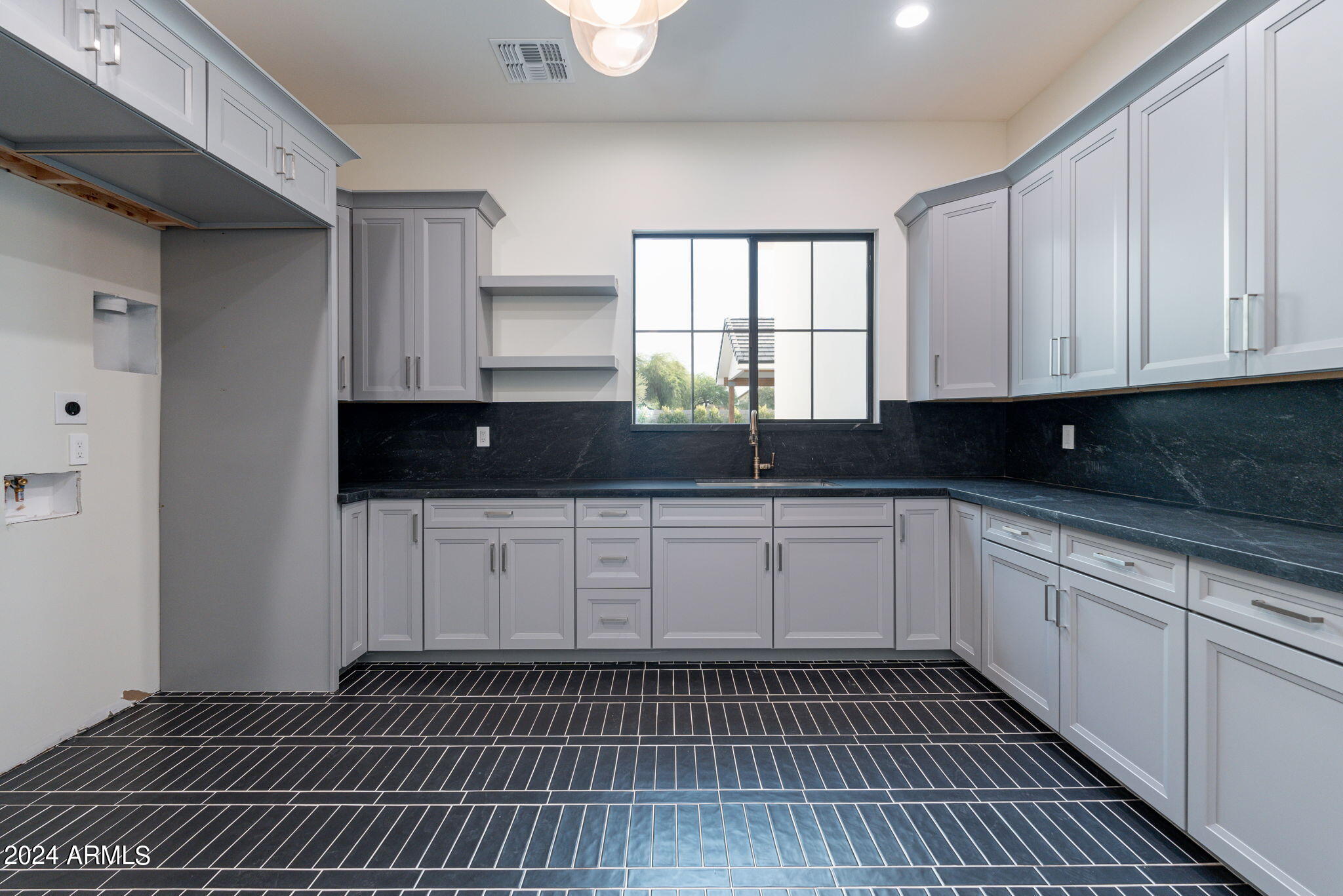 RAY ROAD & 154TH PLACE - Residential