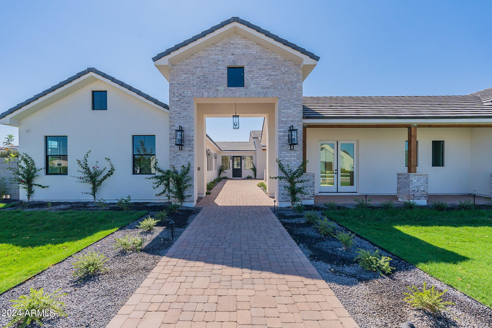 RAY ROAD & 154TH PLACE - Residential