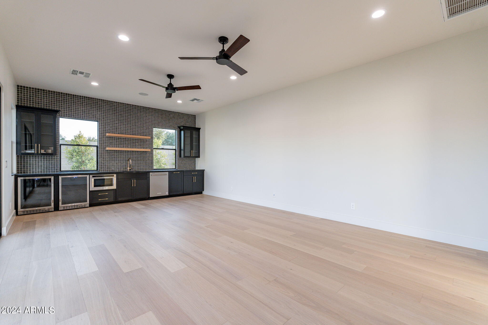 RAY ROAD & 154TH PLACE - Residential