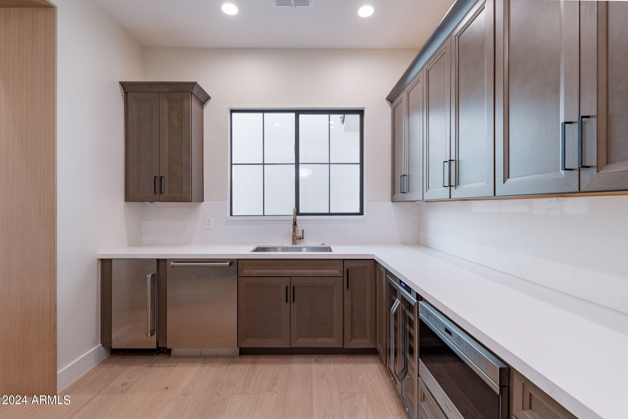 RAY ROAD & 154TH PLACE - Residential