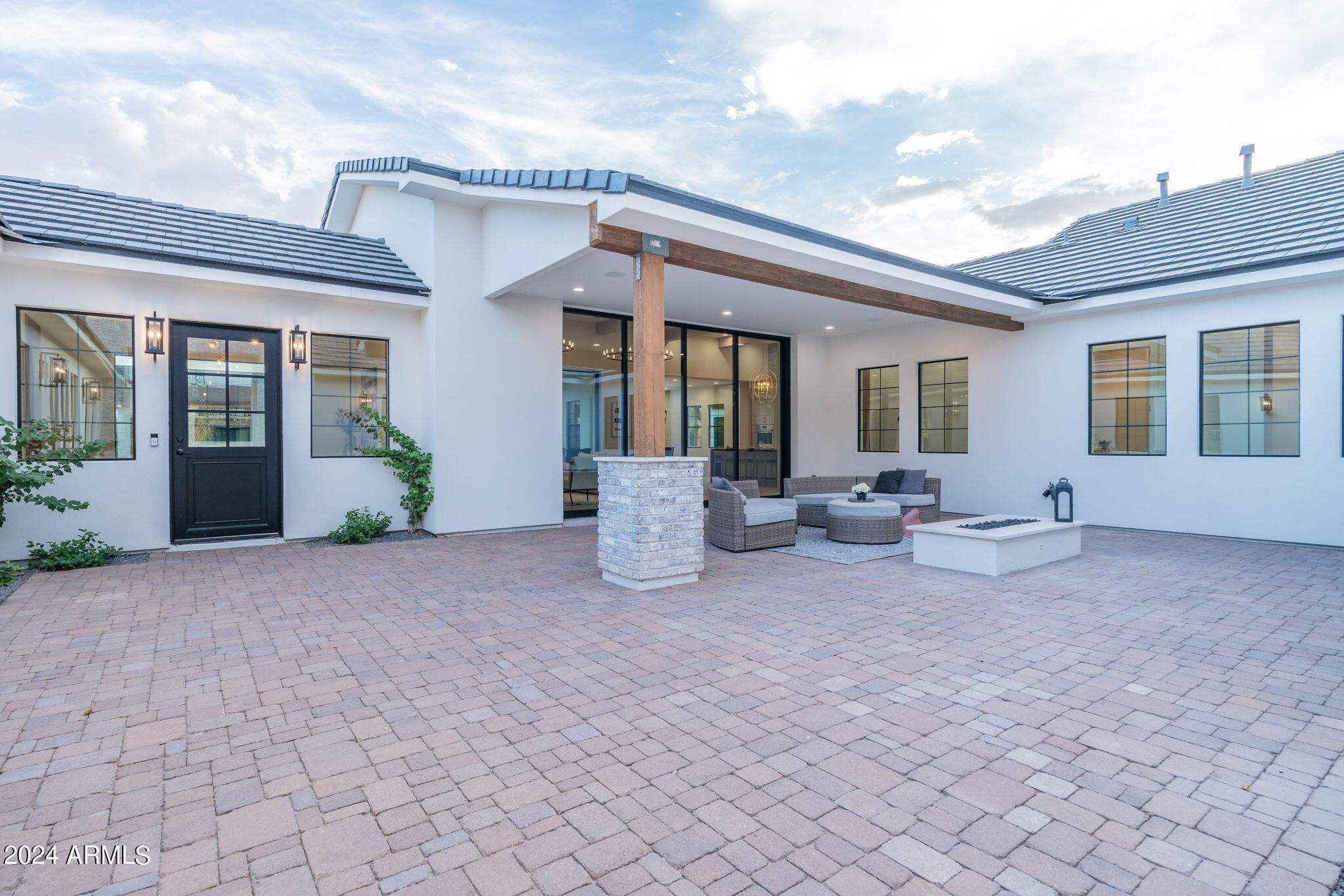 RAY ROAD & 154TH PLACE - Residential