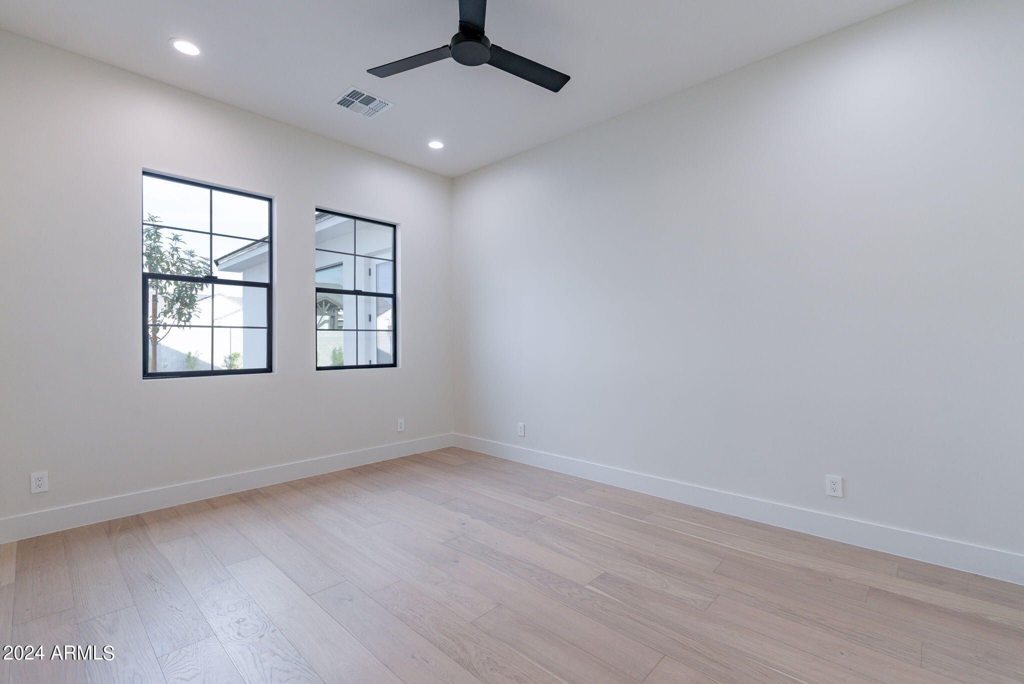 RAY ROAD & 154TH PLACE - Residential