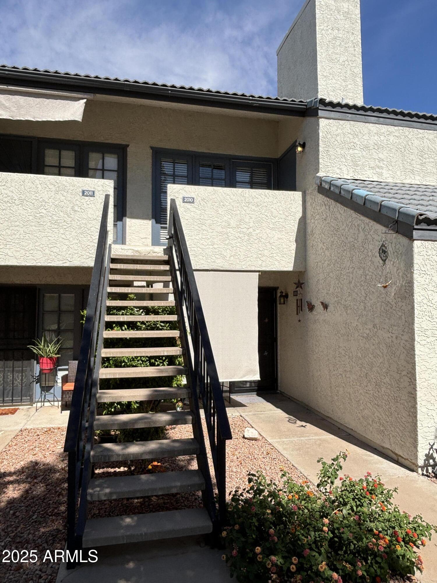 3716 E UNIVERSITY Drive 2010