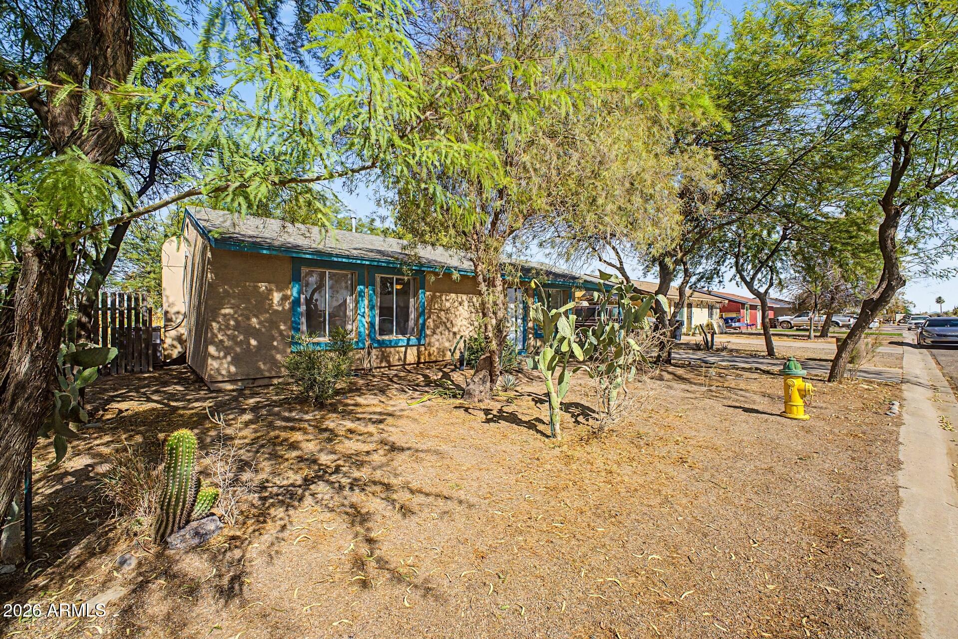 741 N SONORA Street