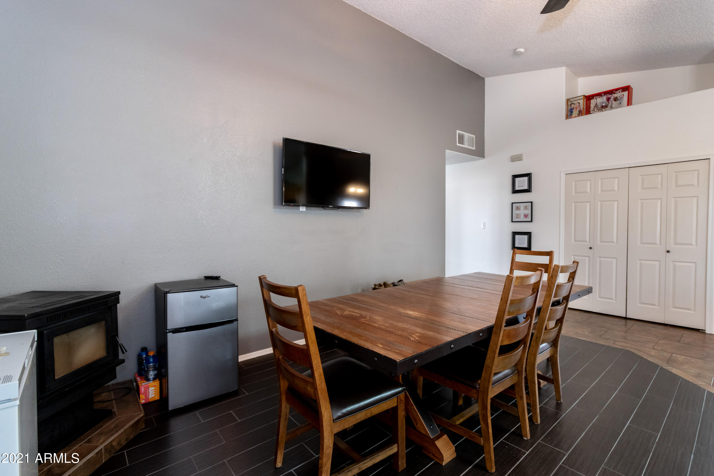 SHADOW RIDGE - Residential