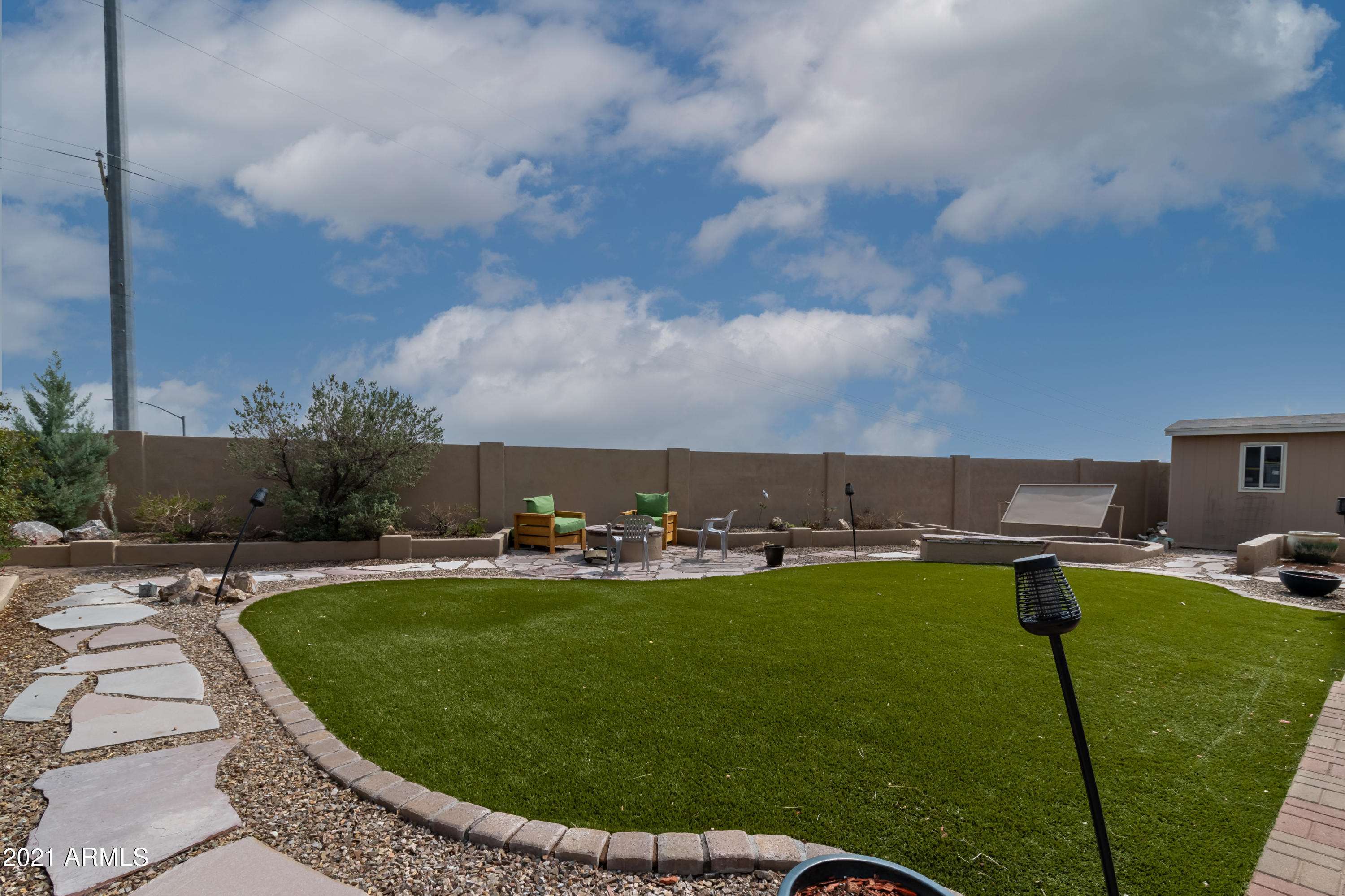 SHADOW RIDGE - Residential