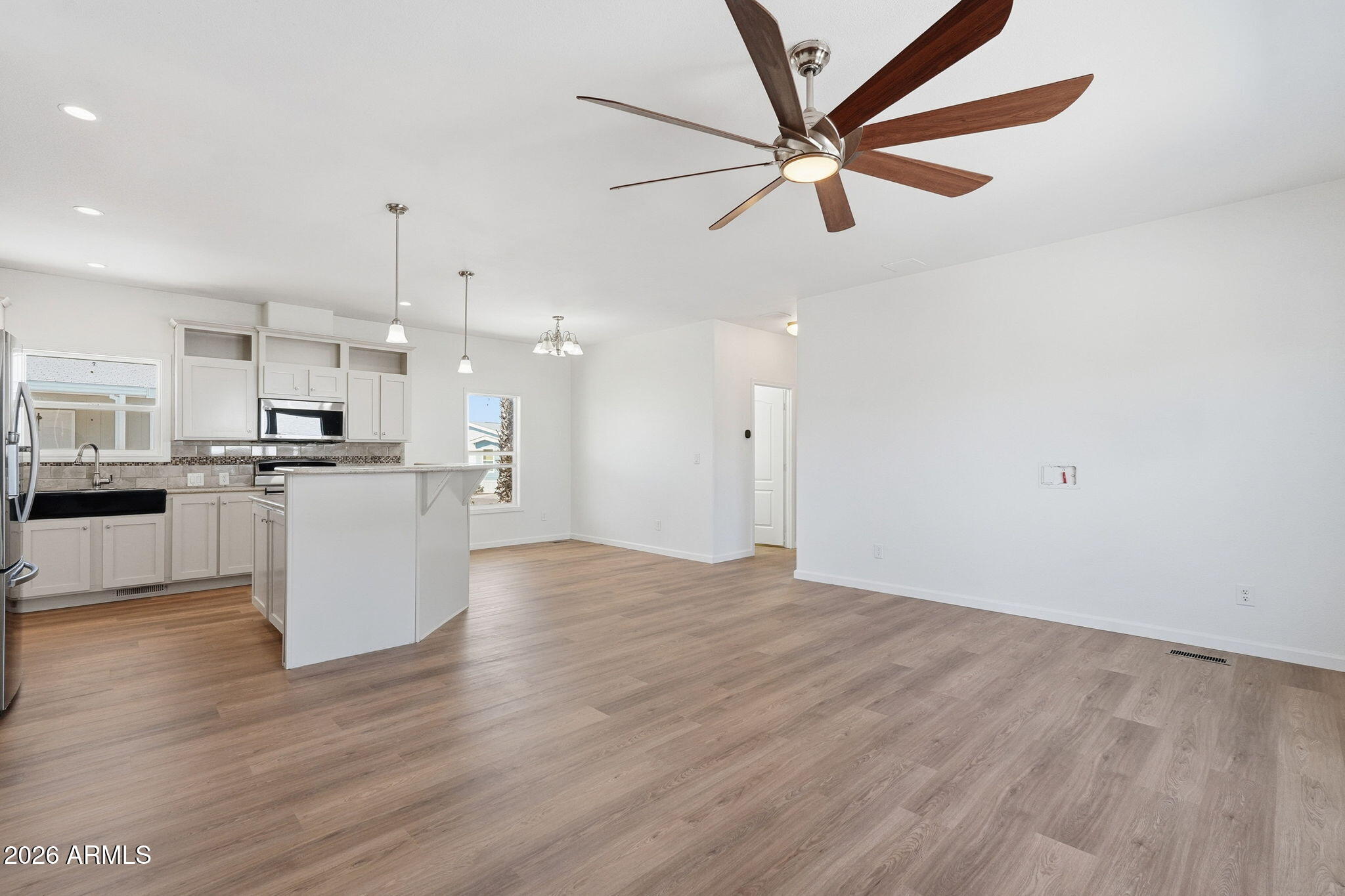 2000 S APACHE Road 331