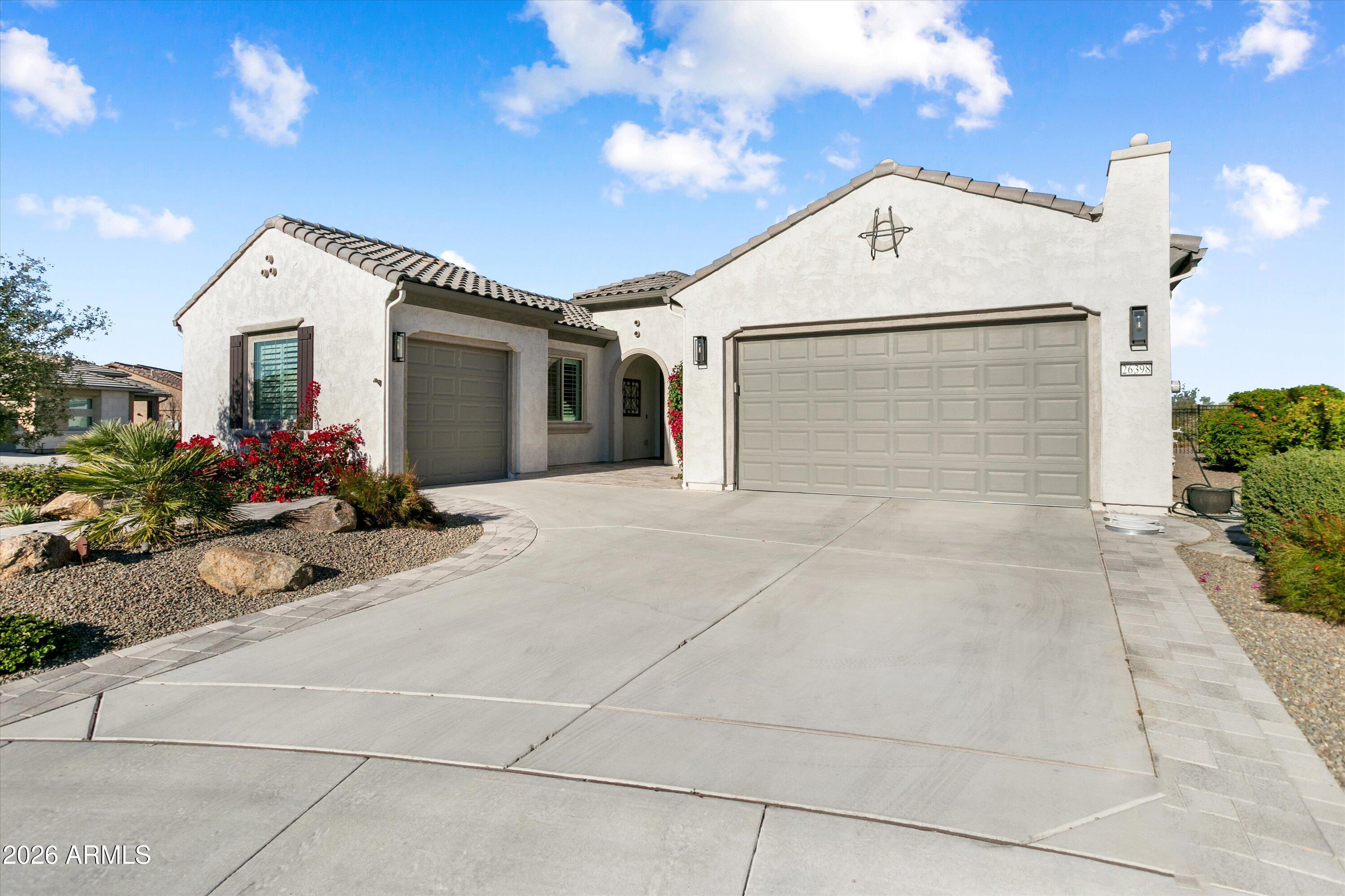 26398 W ORAIBI Drive