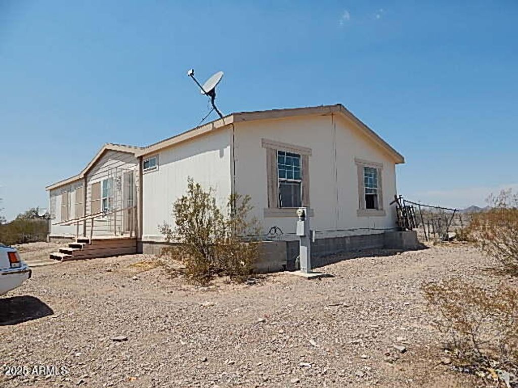 Photo of 42632 W Colter Street, Tonopah, AZ 85354 (MLS # 6909132)