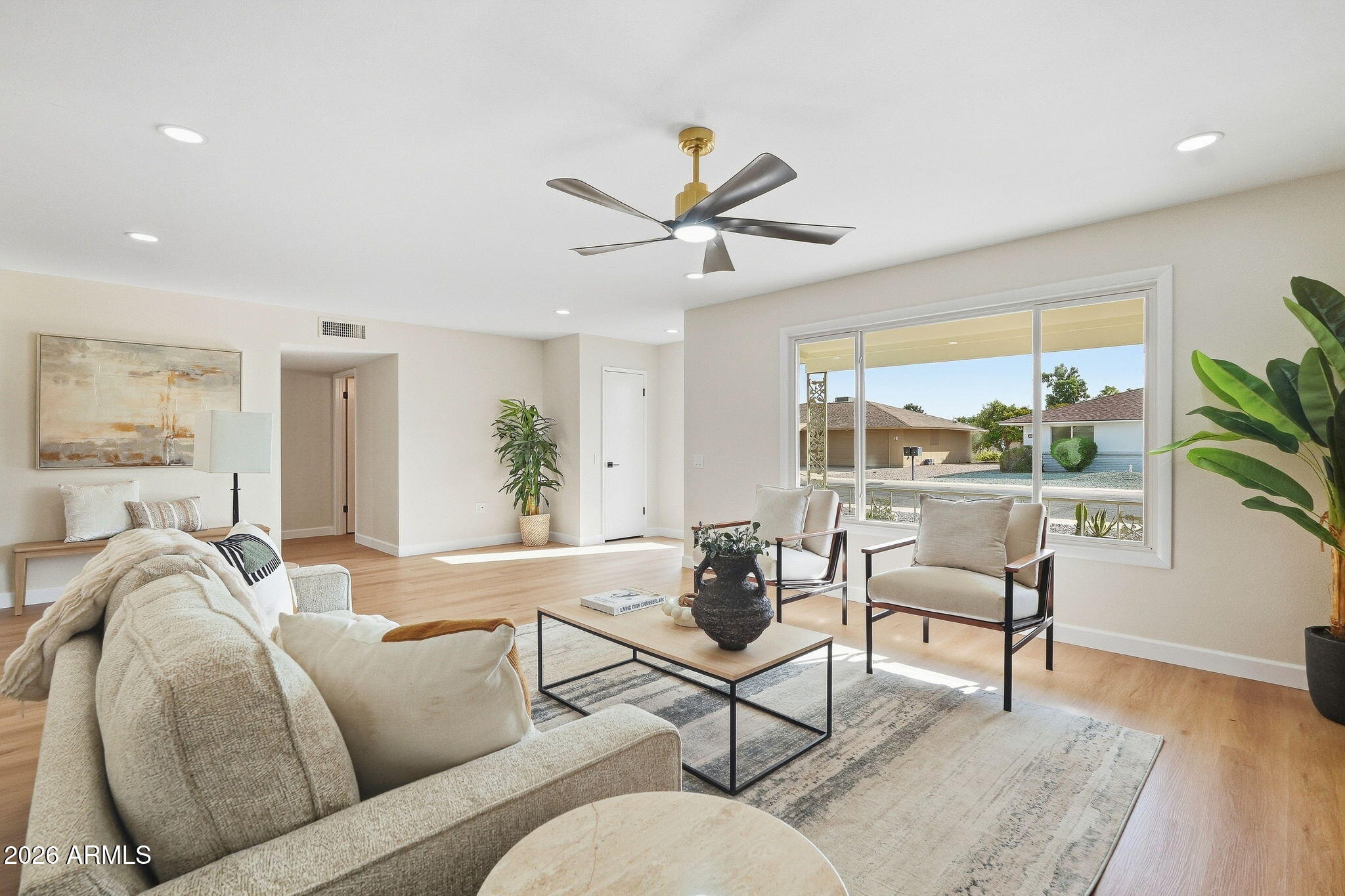 9326 W WILLOWBROOK Drive