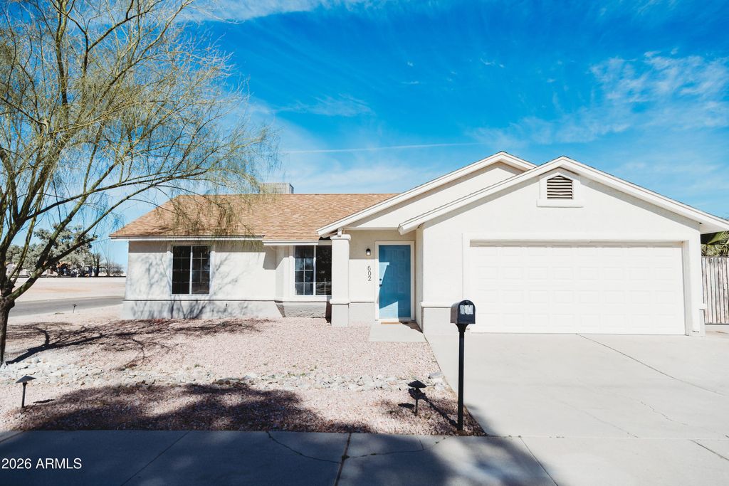 Photo of 602 E Melrose Drive, Casa Grande, AZ 85122 (MLS # 6971408)