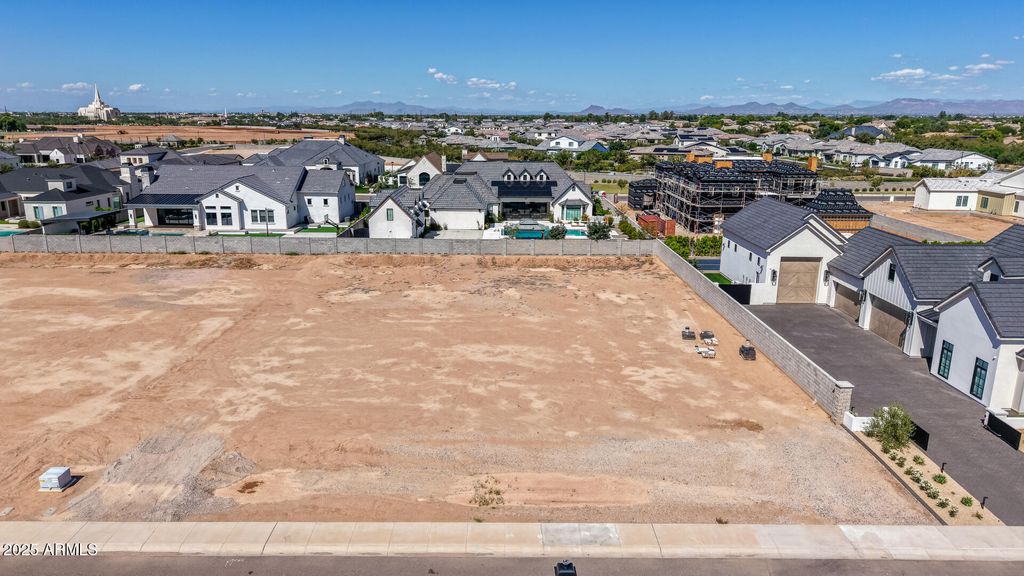 Photo of 2714 E Blue Sage Road #128, Gilbert, AZ 85297 (MLS # 6929025)