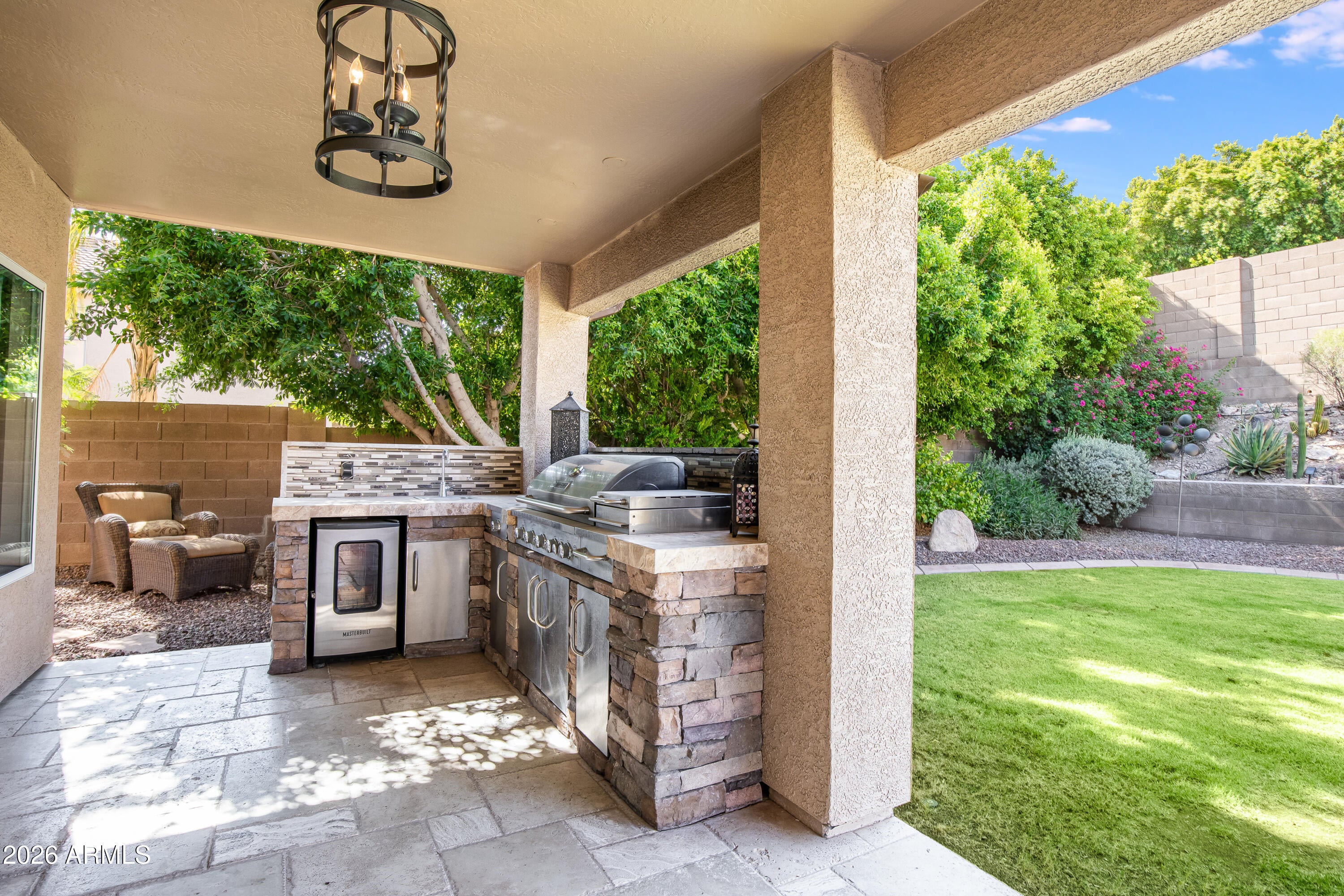 6324 W AVENIDA DEL REY --