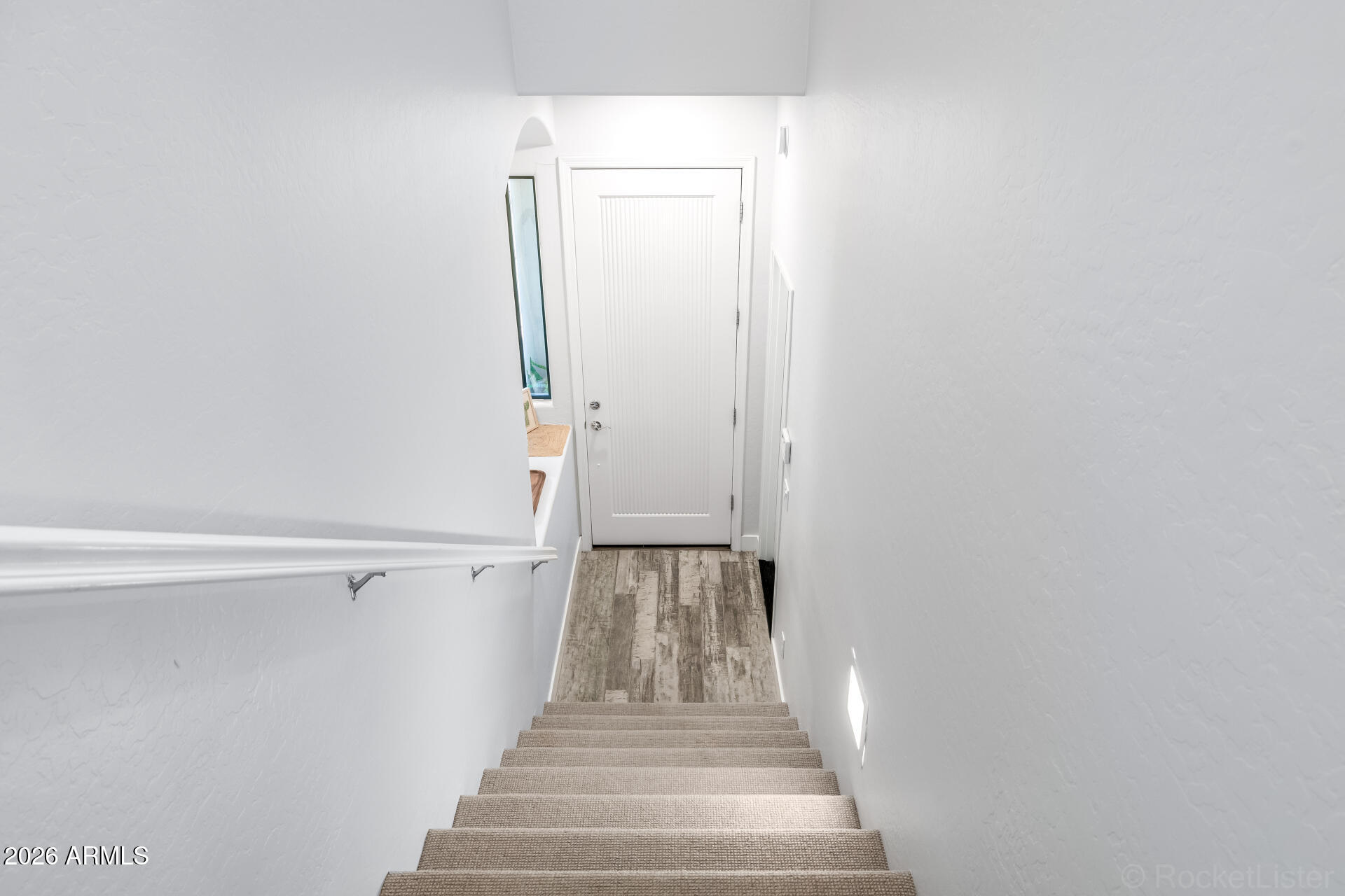 19550 N GRAYHAWK Drive 2055