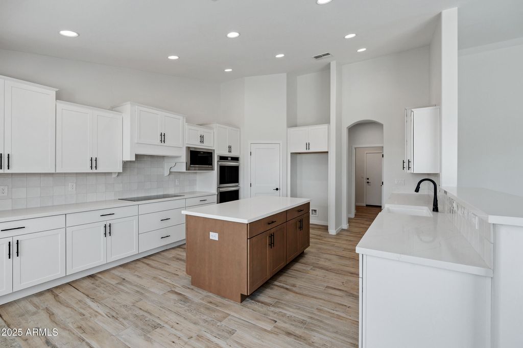 Photo of 20122 W Hazelwood Street, Litchfield Park, AZ 85340 (MLS # 6898640)