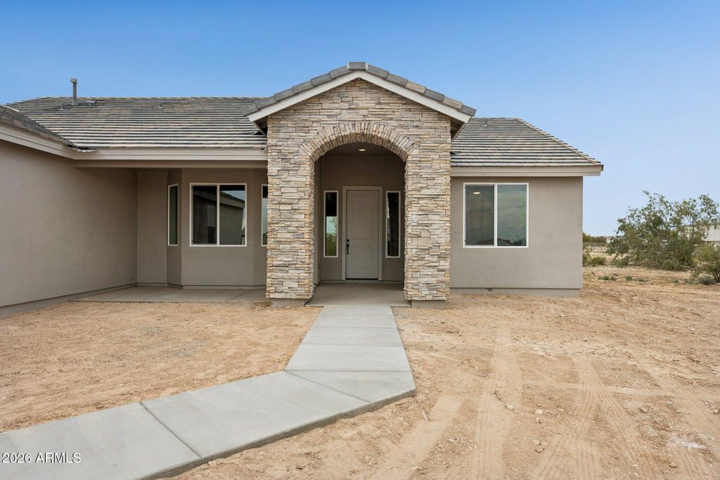 Photo of 20122 W Hazelwood Street, Litchfield Park, AZ 85340 (MLS # 6898640)