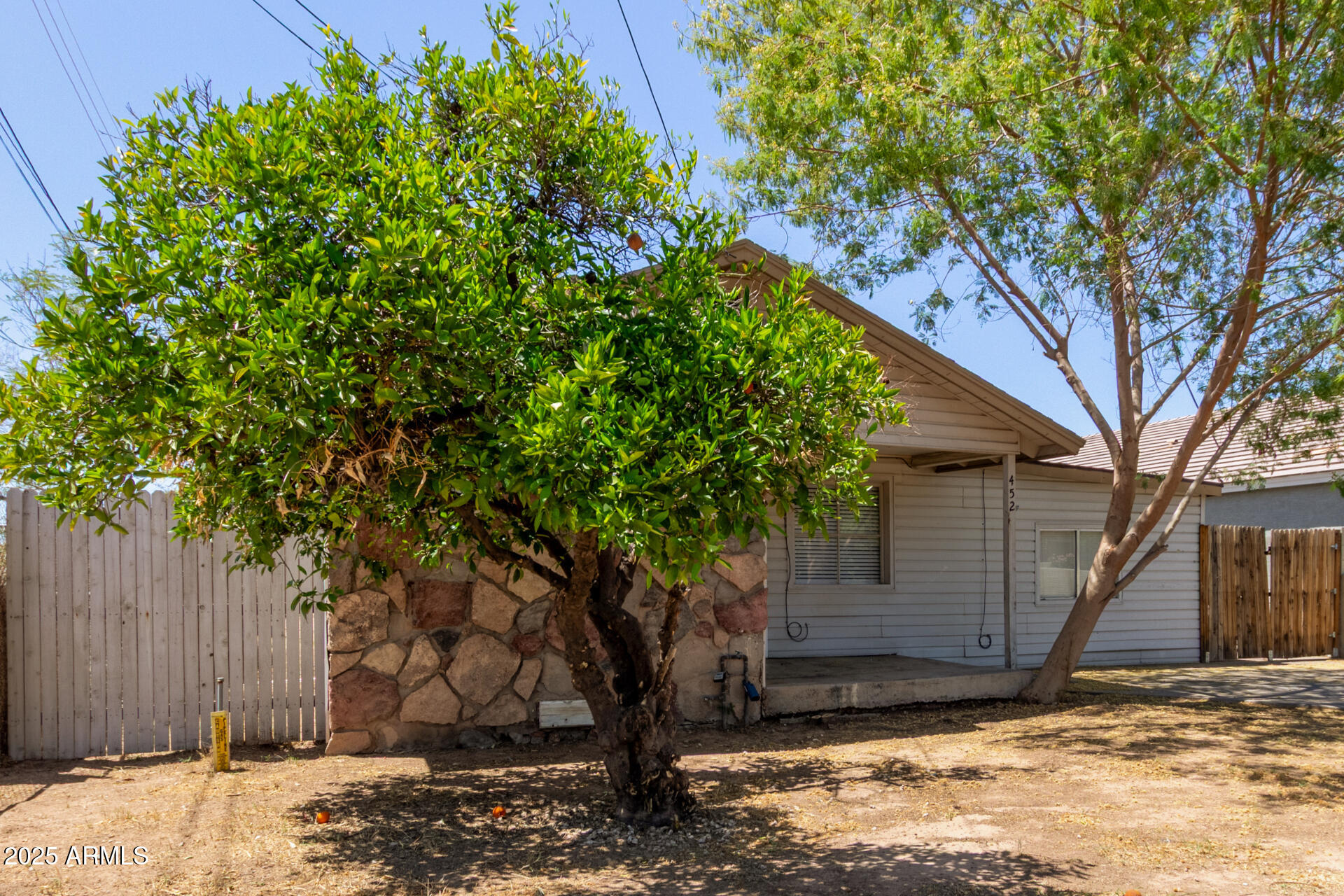452 S HORNE --