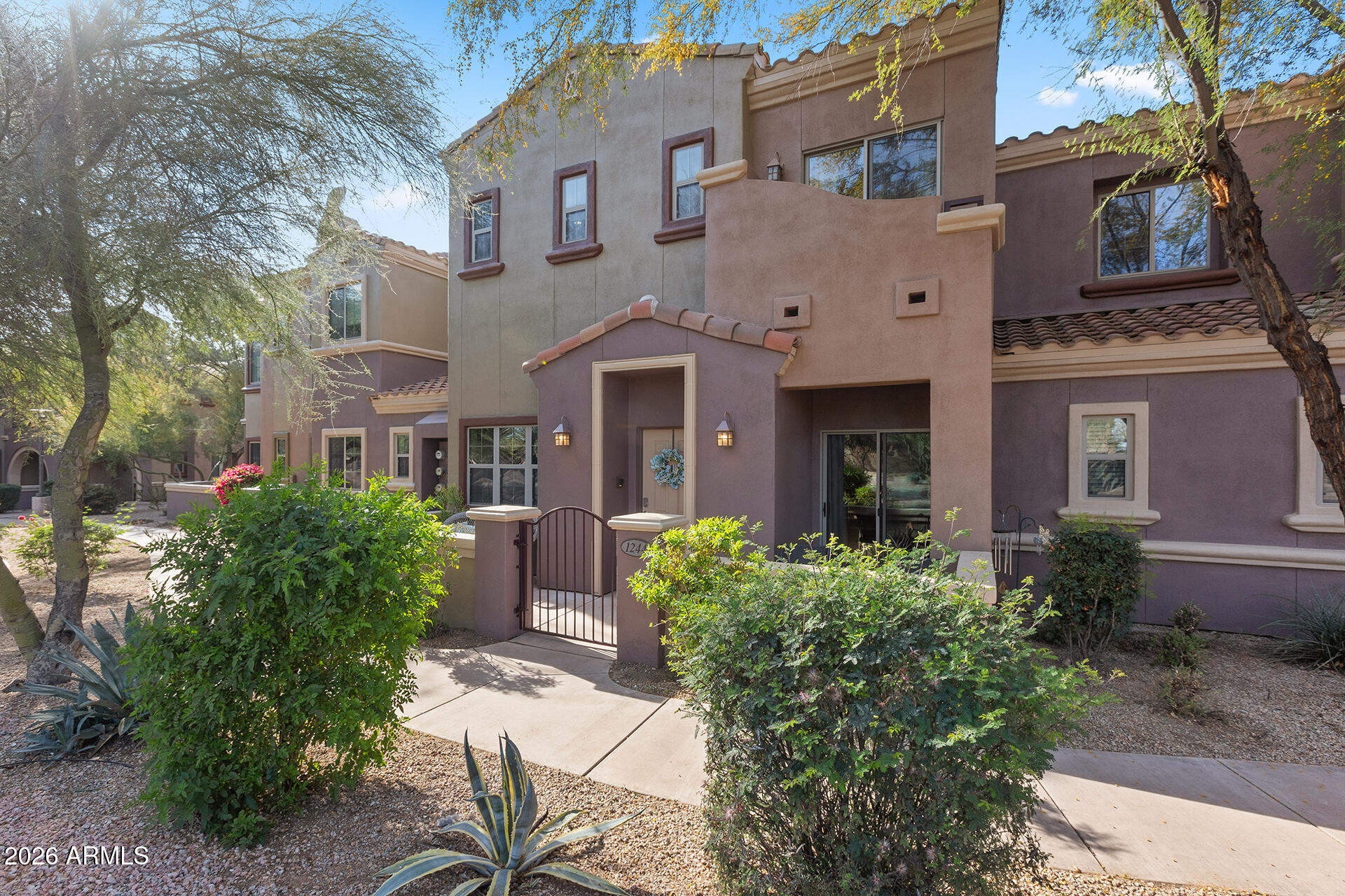 3935 E ROUGH RIDER Road 1244