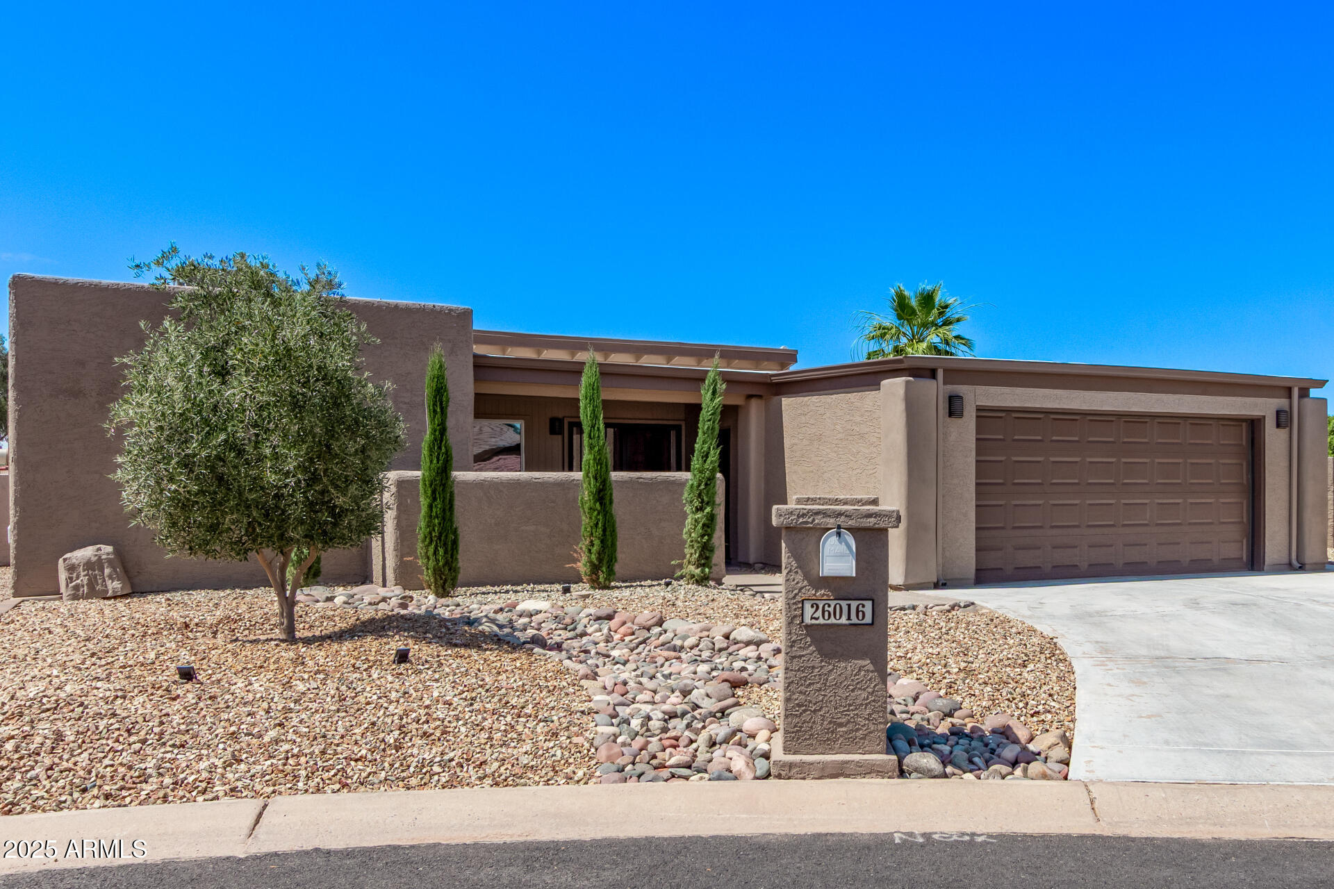 26016 S GLENBURN Drive