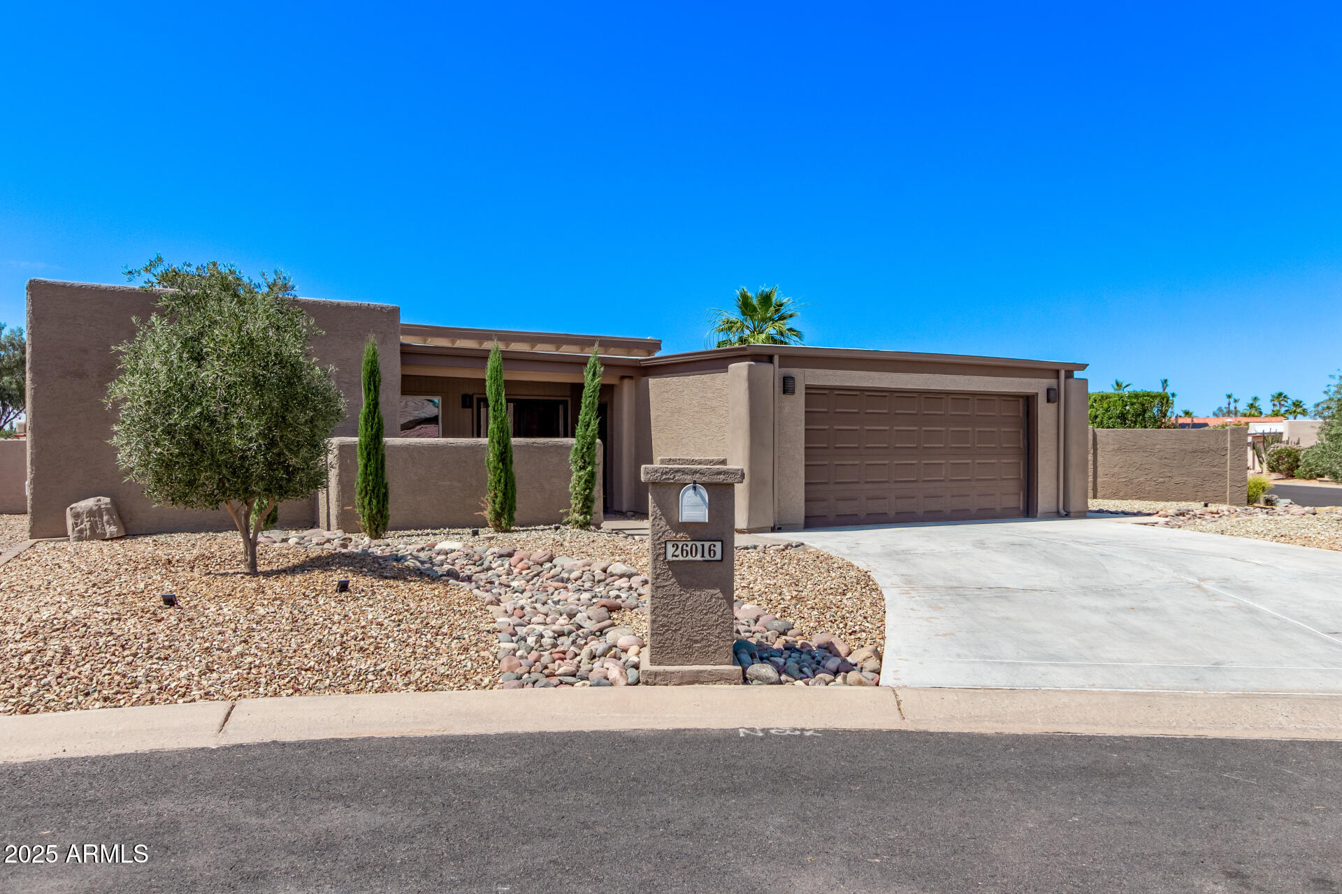 26016 S GLENBURN Drive