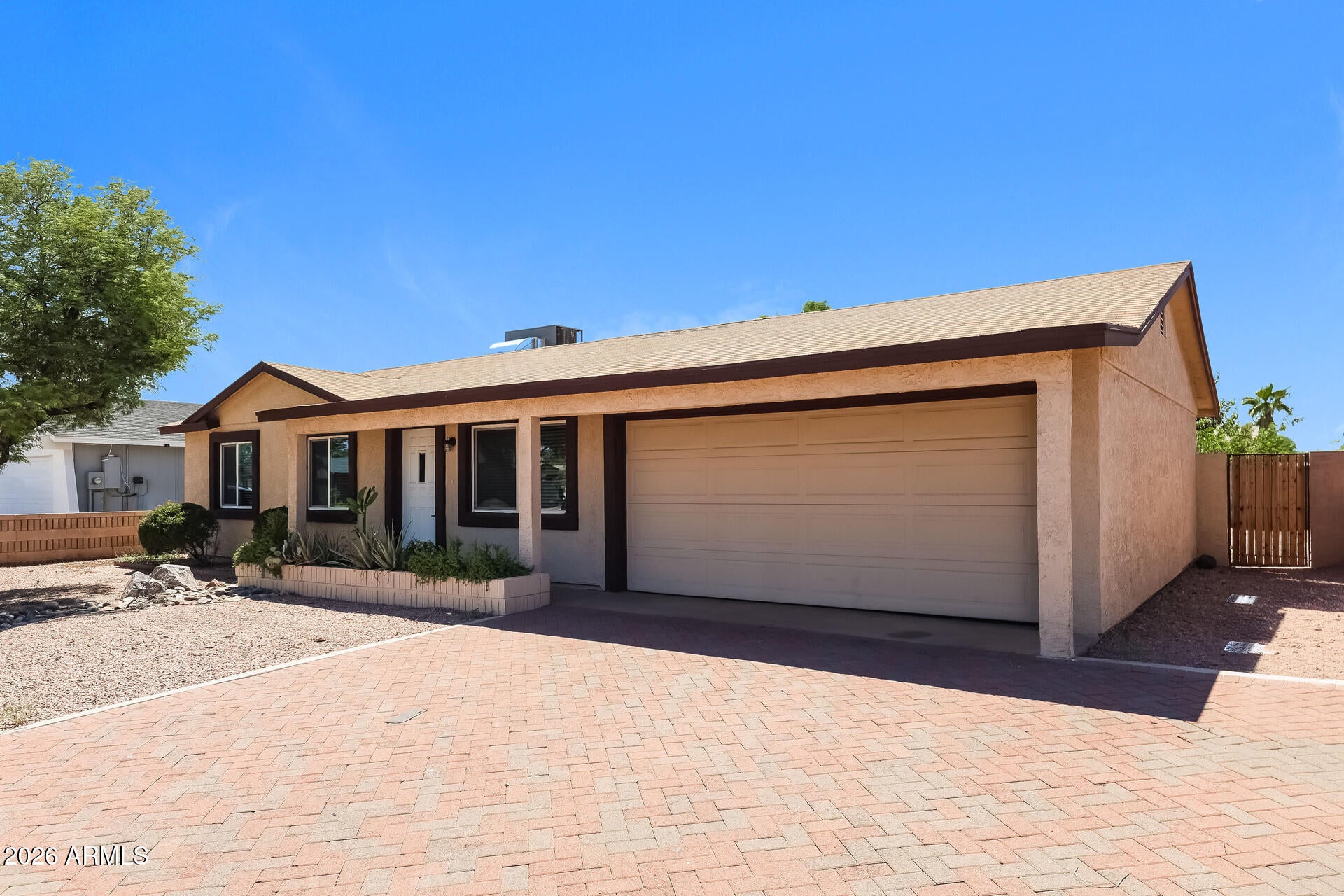 3429 E BLANCHE Drive