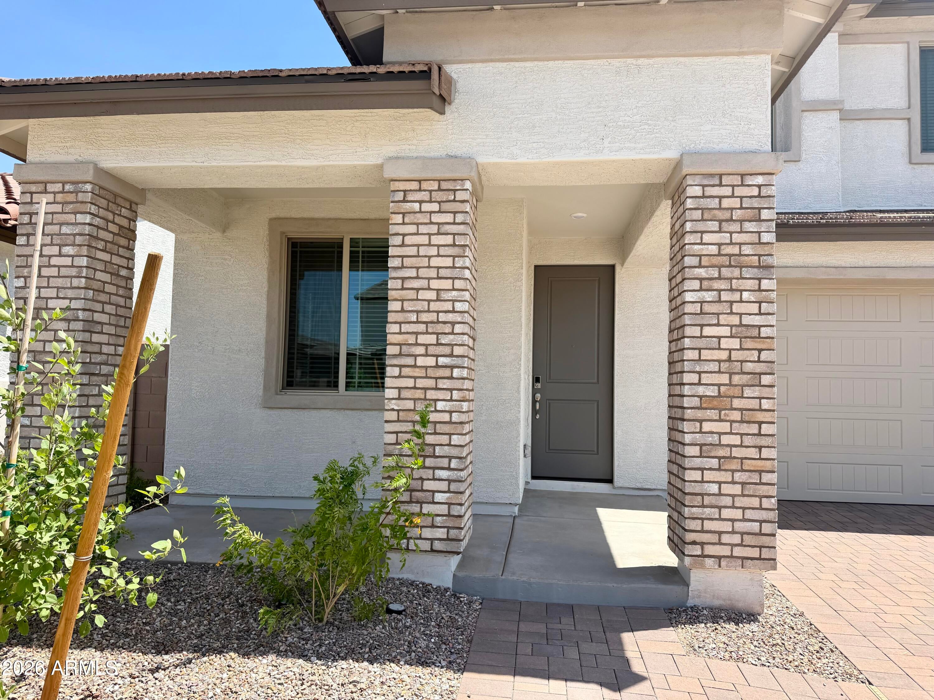 817 W Sparrow Drive