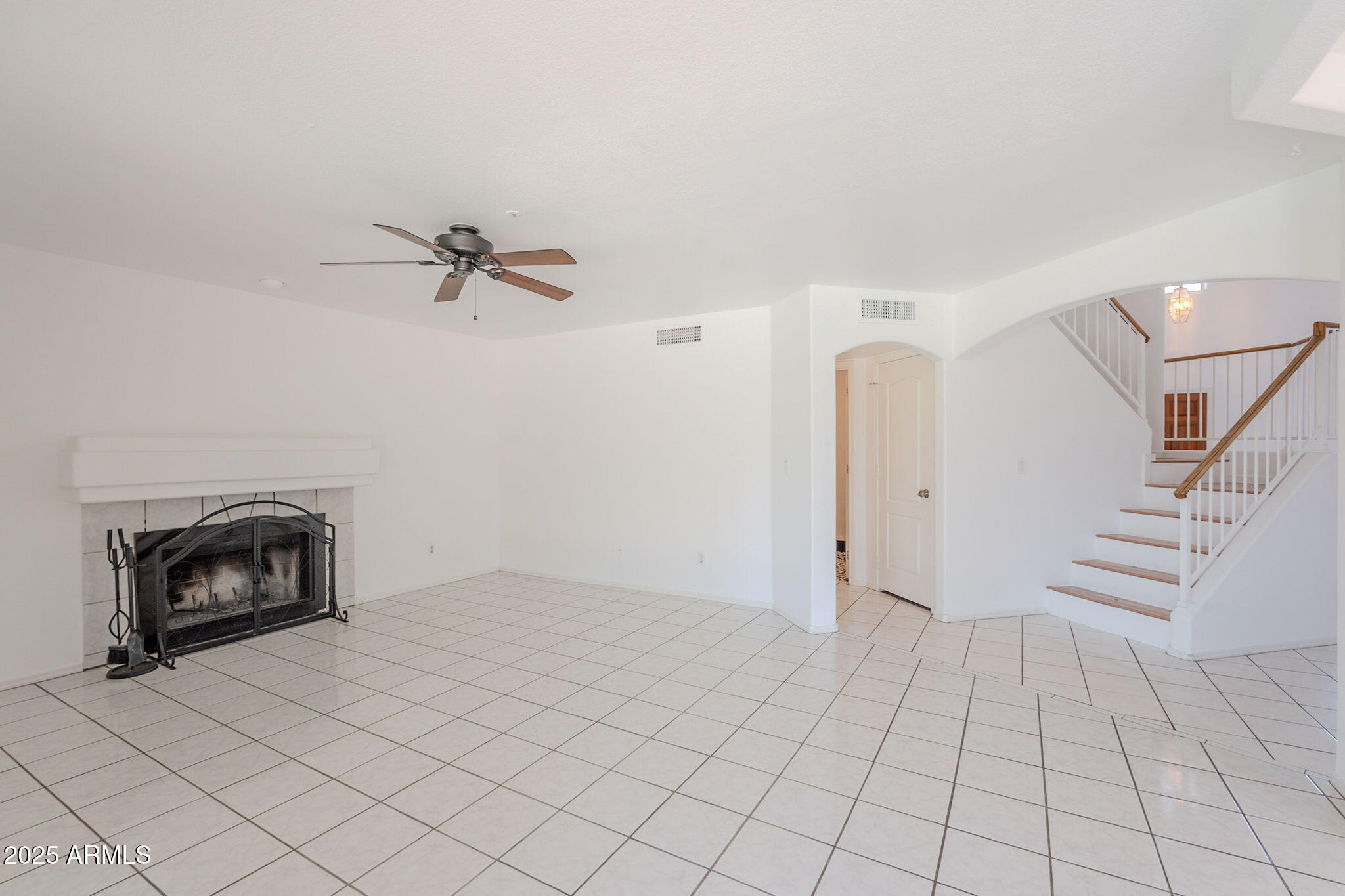 9371 E WOOD Drive