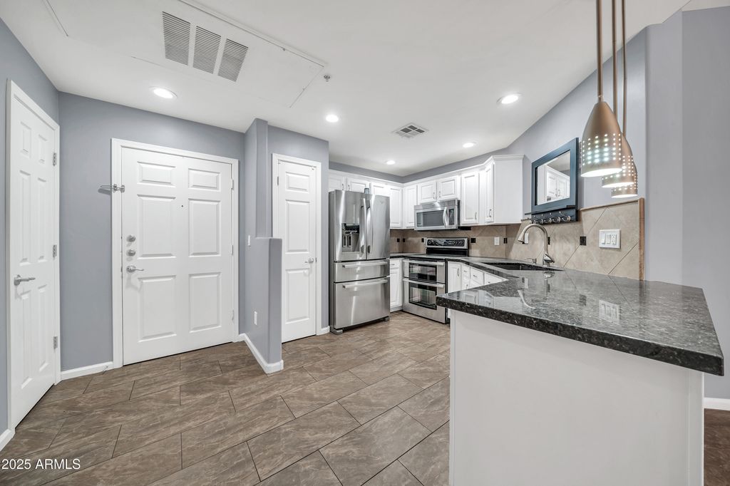 Photo of 14000 N 94th Street #1199, Scottsdale, AZ 85260 (MLS # 6952629)