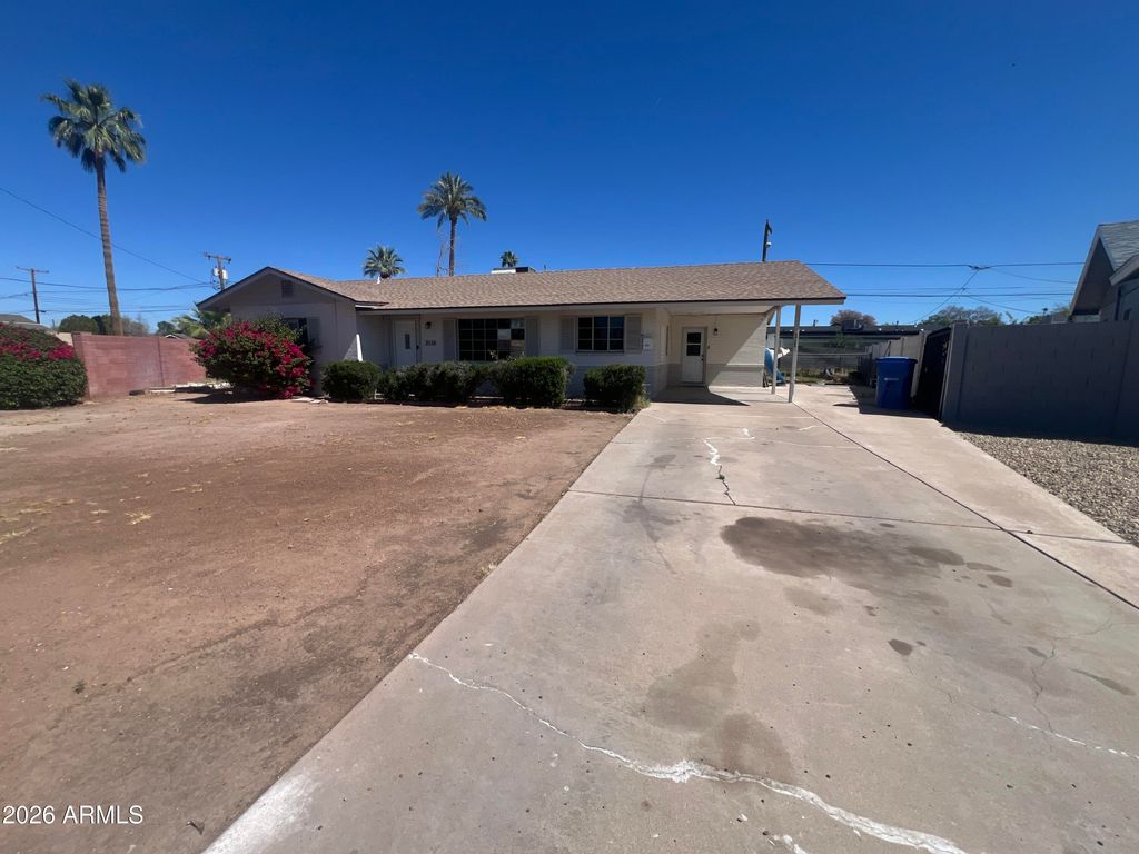 Photo of 2038 E Cheery Lynn Road, Phoenix, AZ 85016 (MLS # 7003580)