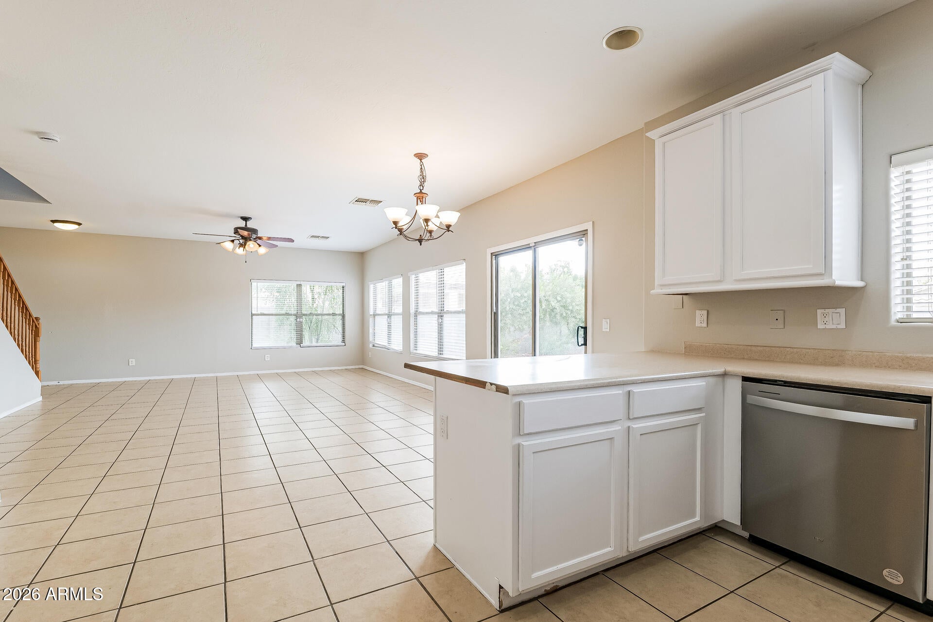 1337 E MARTHA Drive