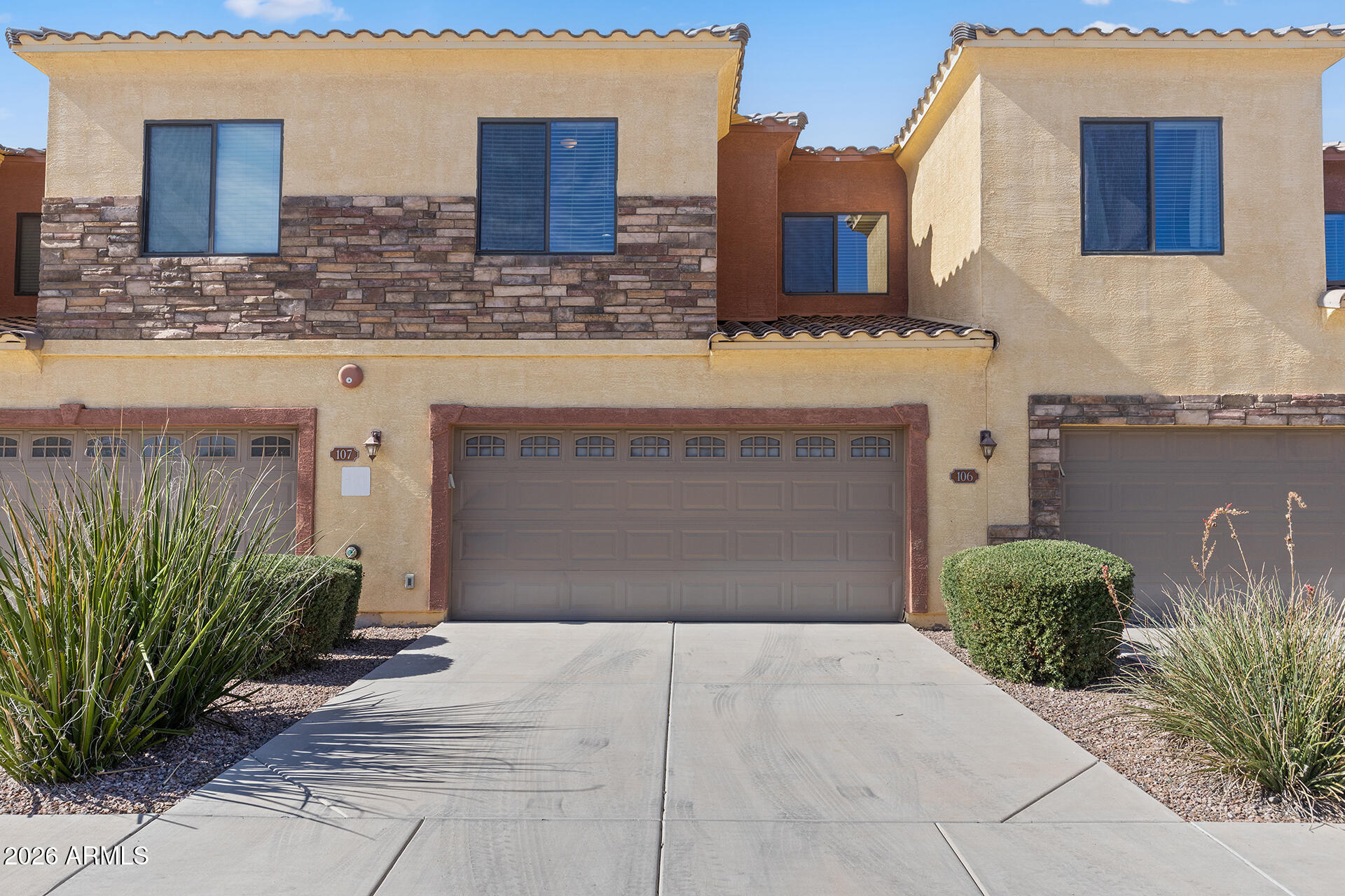 21655 N 36TH Avenue 106