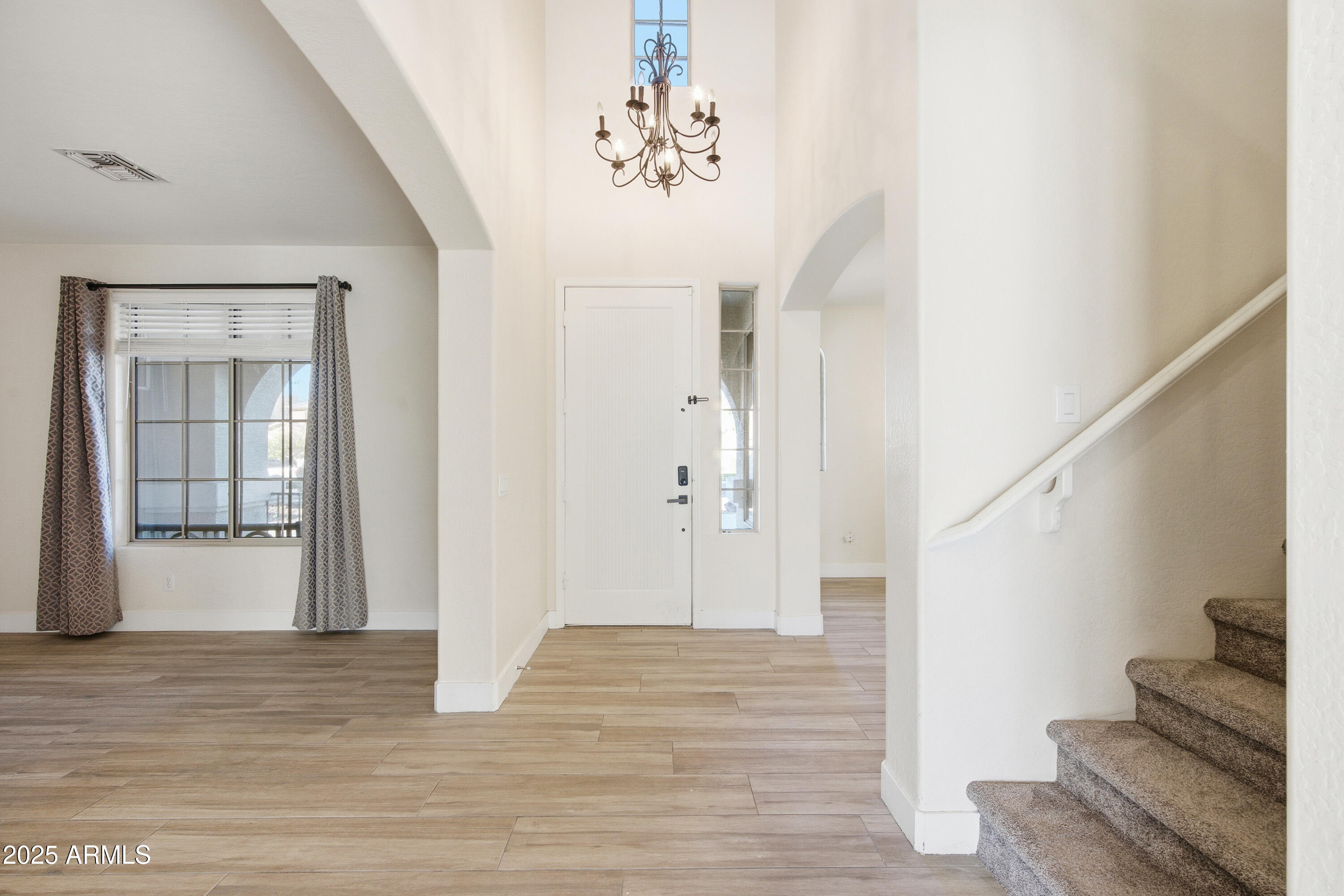 Home Search 331 E PHELPS Street