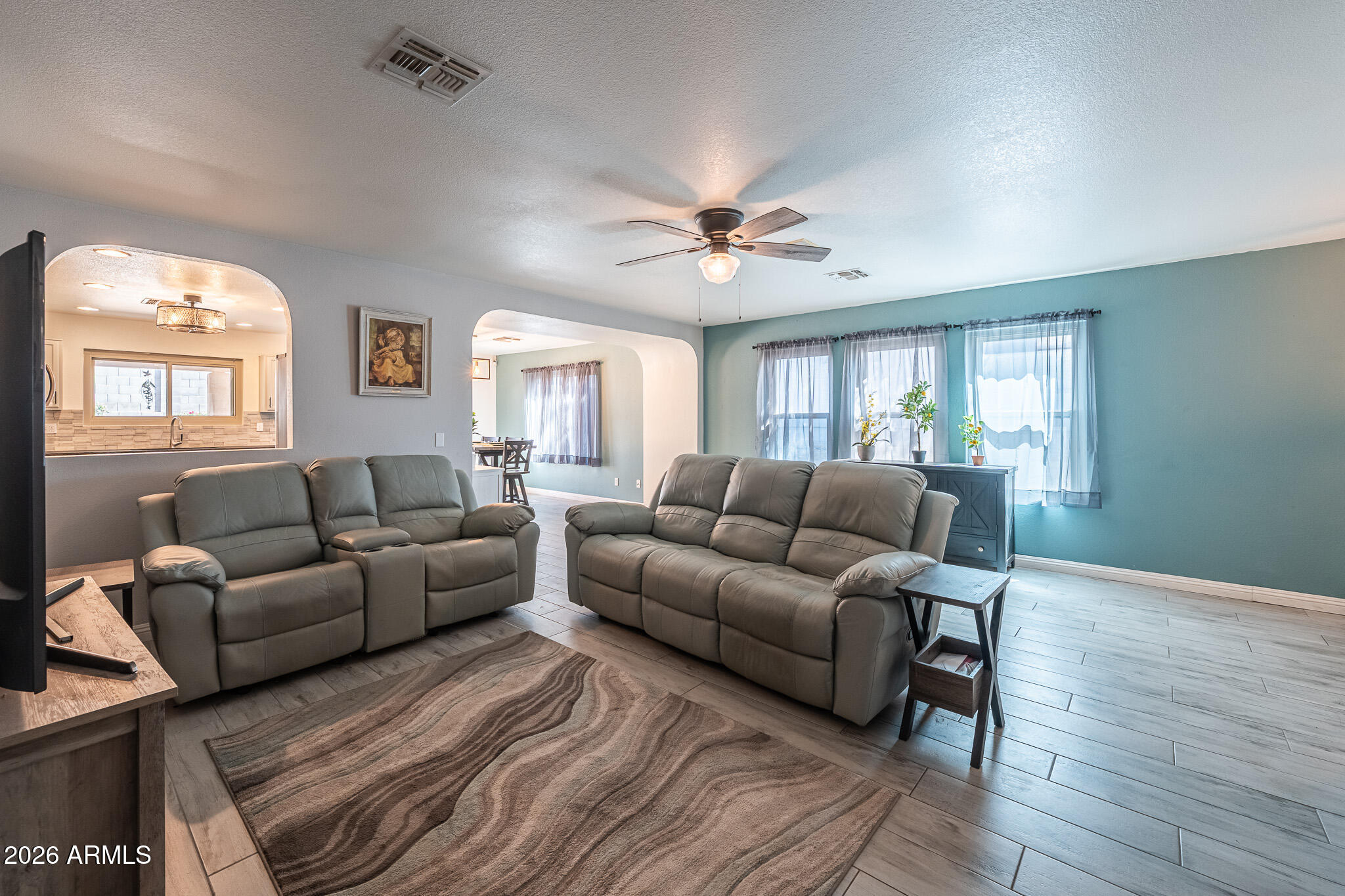 10614 W VIA DEL SOL --