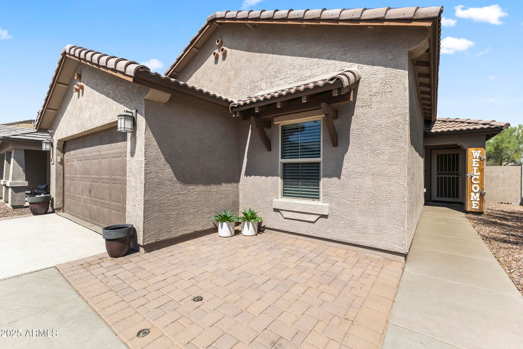 Photo of 726 W Jardin Drive, Casa Grande, AZ 85122 (MLS # 6922694)