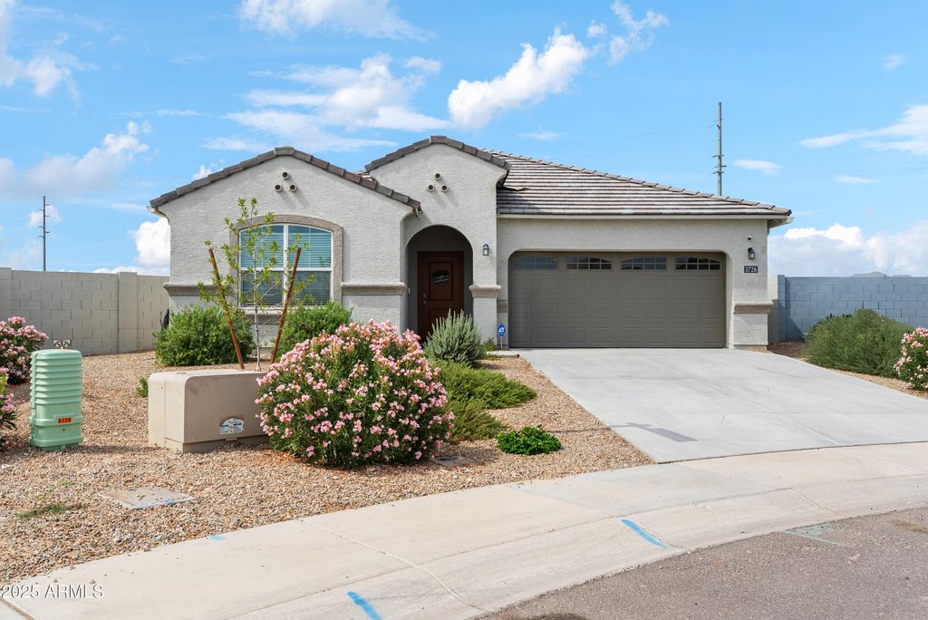 Photo of 3726 S 244th Drive, Buckeye, AZ 85326 (MLS # 6919408)